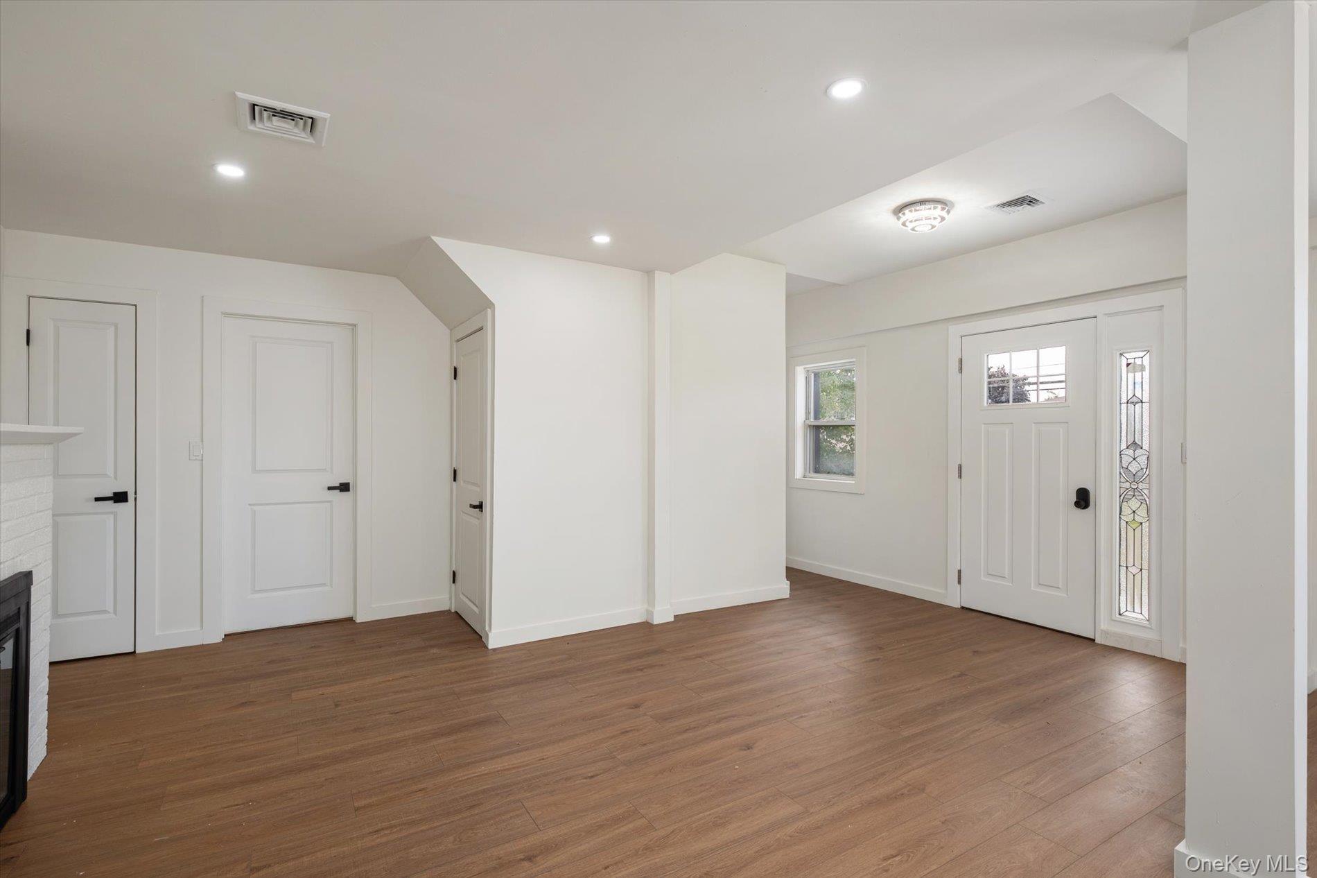 Single Family S Ocean Avenue Nassau County, NY 11520, MLS-1046877-7