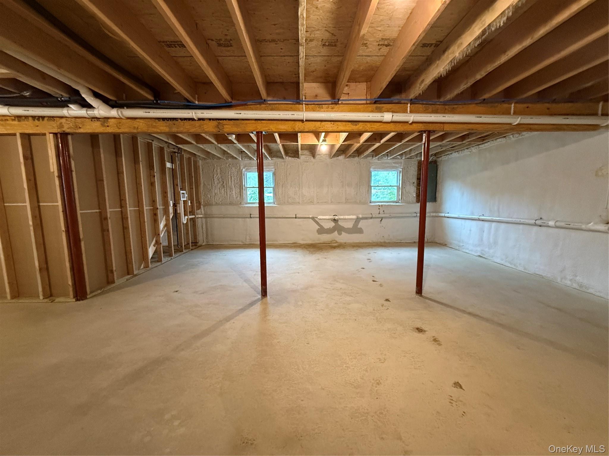Single Family Southaven Avenue  Suffolk County, NY 11950, MLS-1046895-17