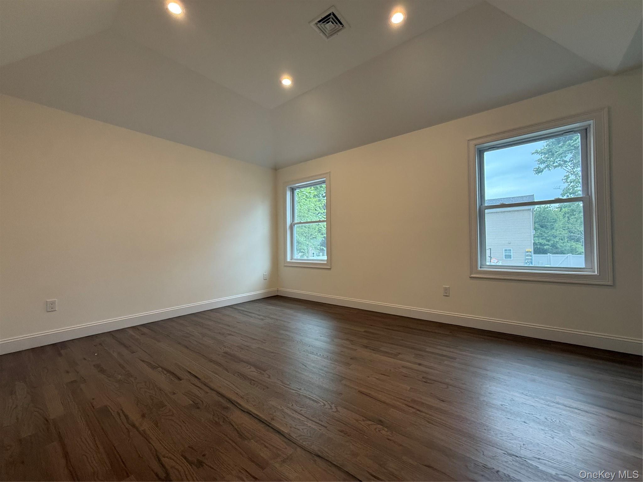 Single Family Southaven Avenue Suffolk County, NY 11950, MLS-1046895-9