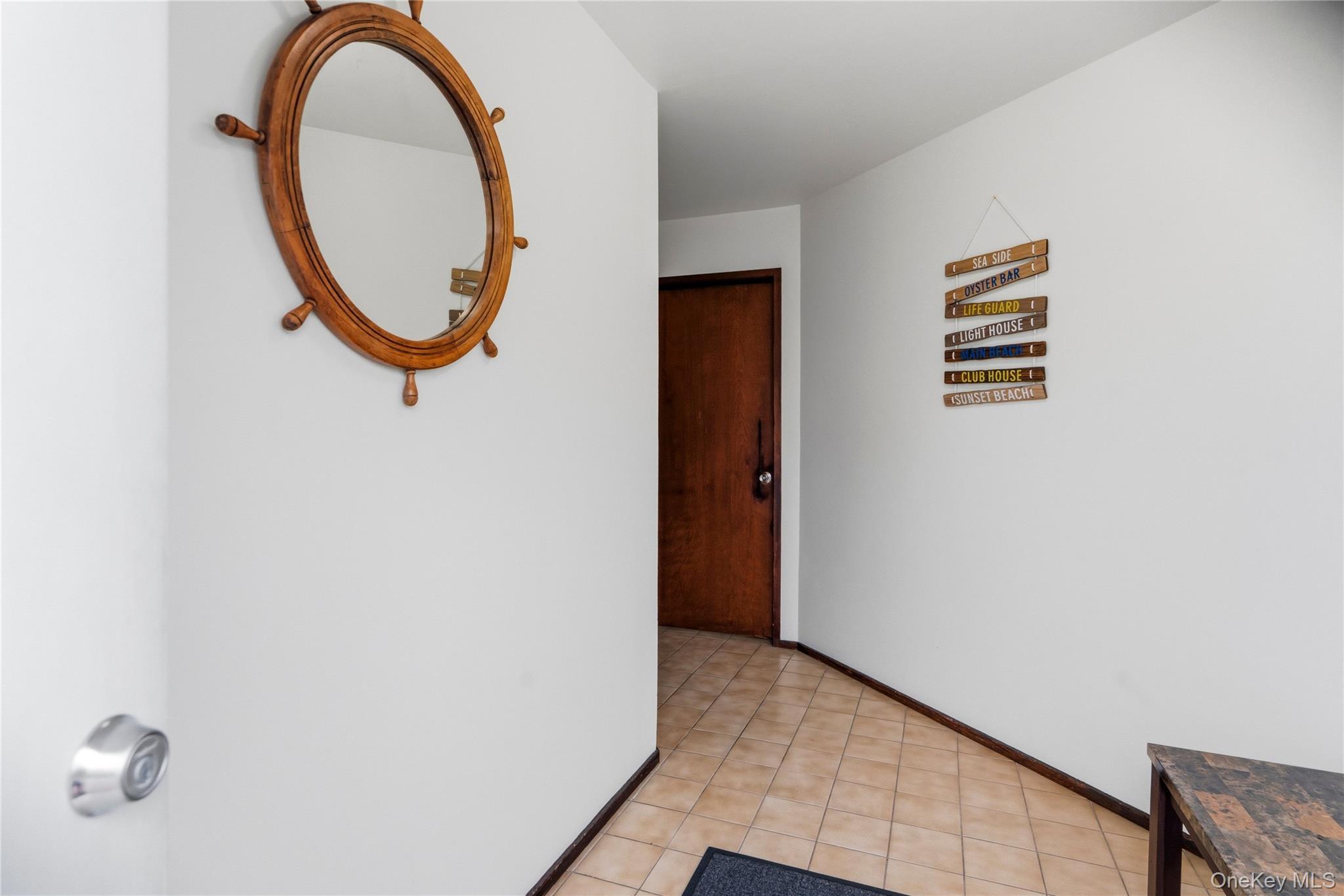 Single Family Cayuga Street  Suffolk County, NY 11770, MLS-1046897-31