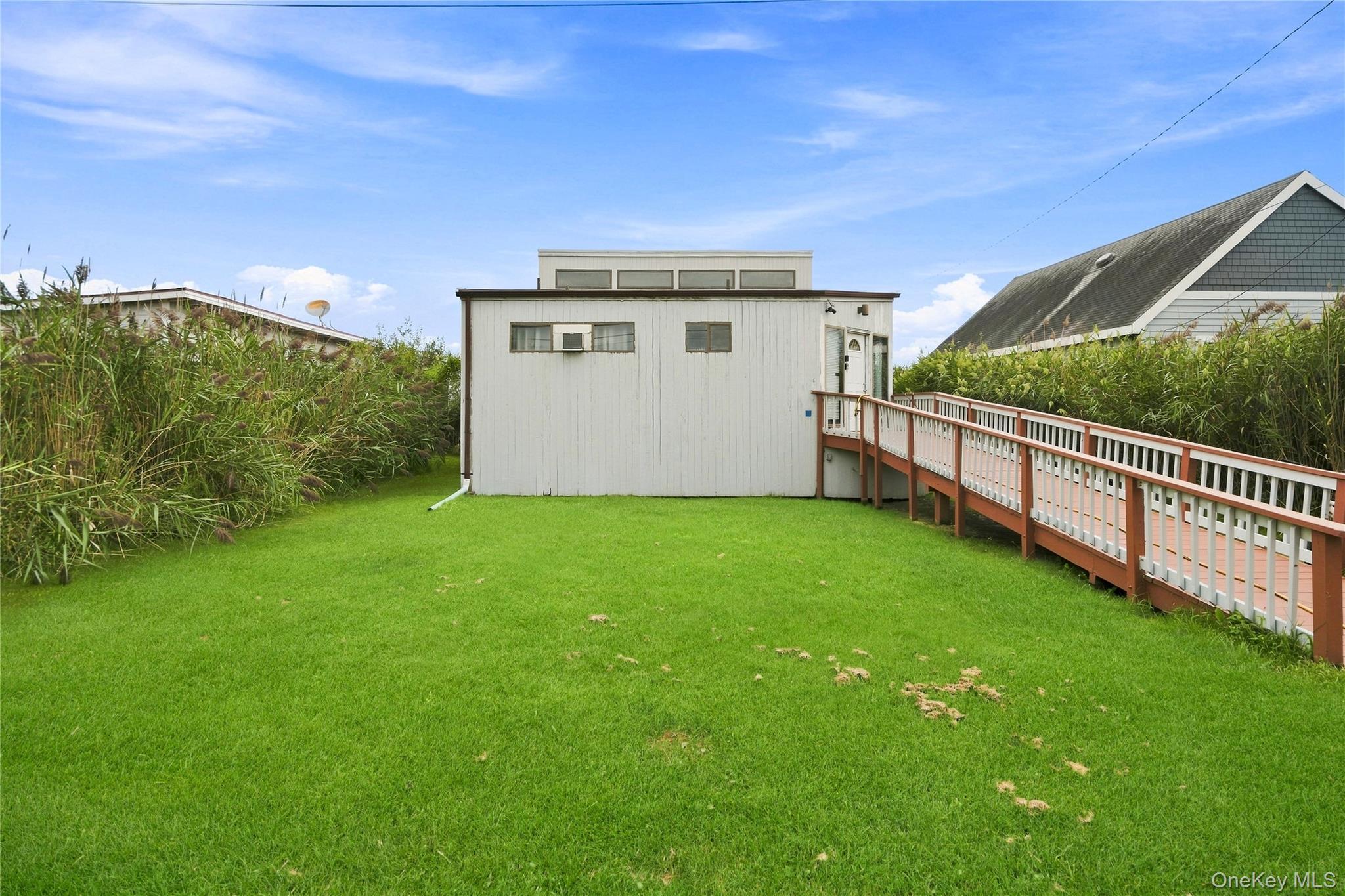 Single Family Cayuga Street  Suffolk County, NY 11770, MLS-1046897-5