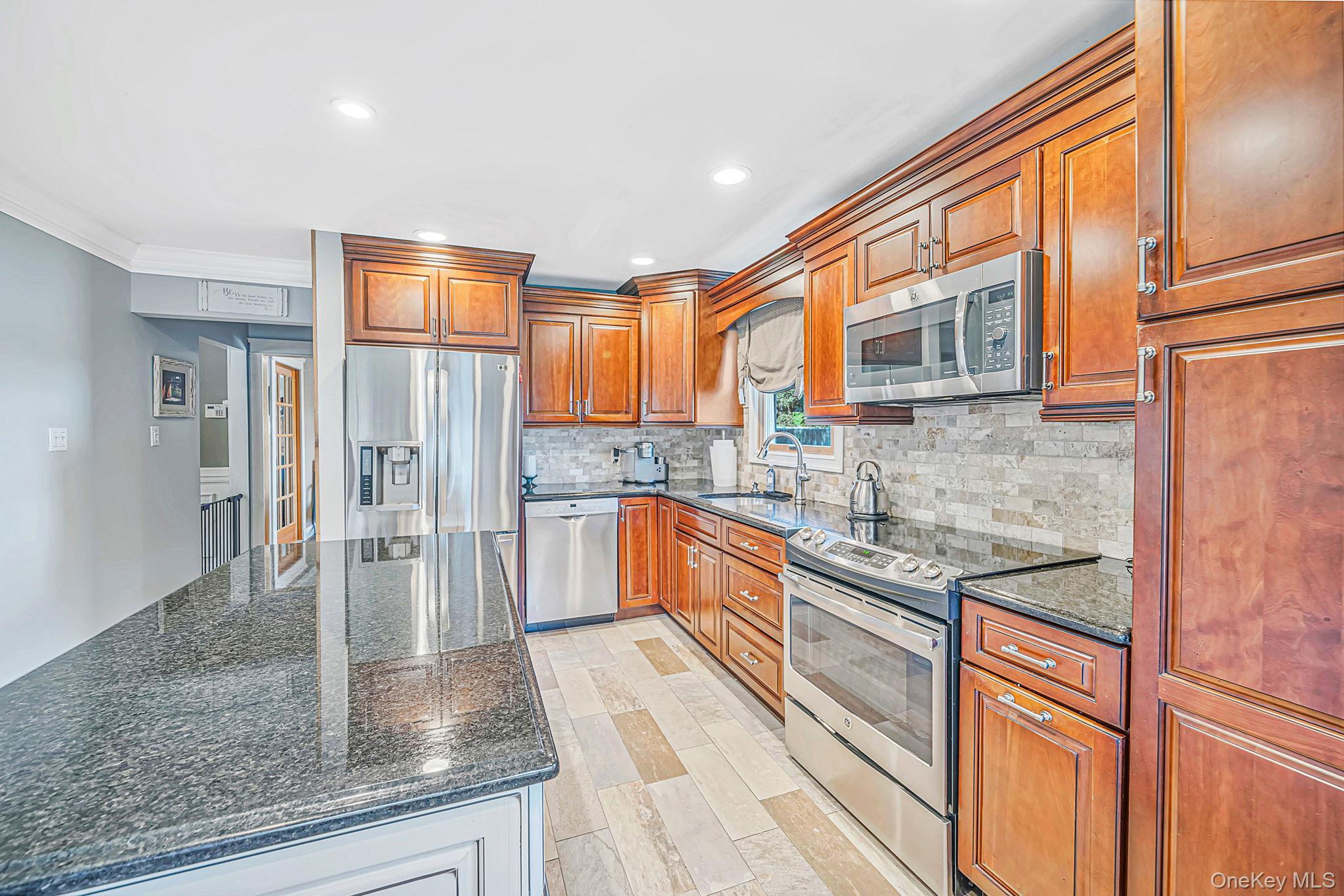 Single Family Rodney Street Suffolk County, NY 11776, MLS-1046903-13