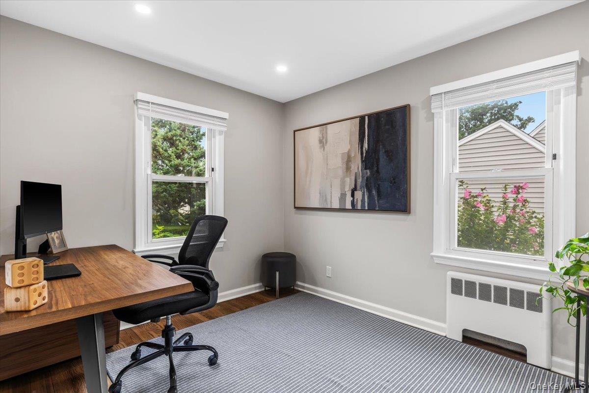 Single Family Maywood Avenue Westchester County, NY 10573, MLS-1046916-12