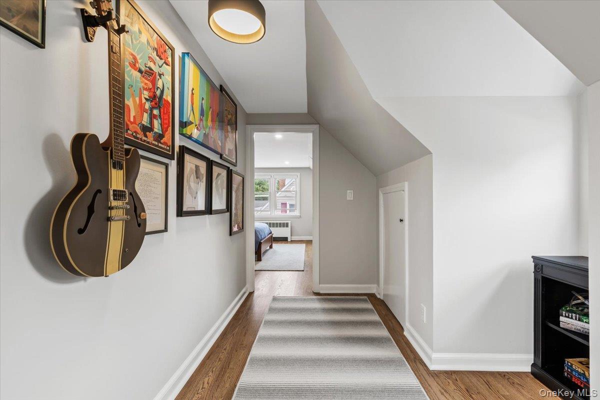 Single Family Maywood Avenue Westchester County, NY 10573, MLS-1046916-14