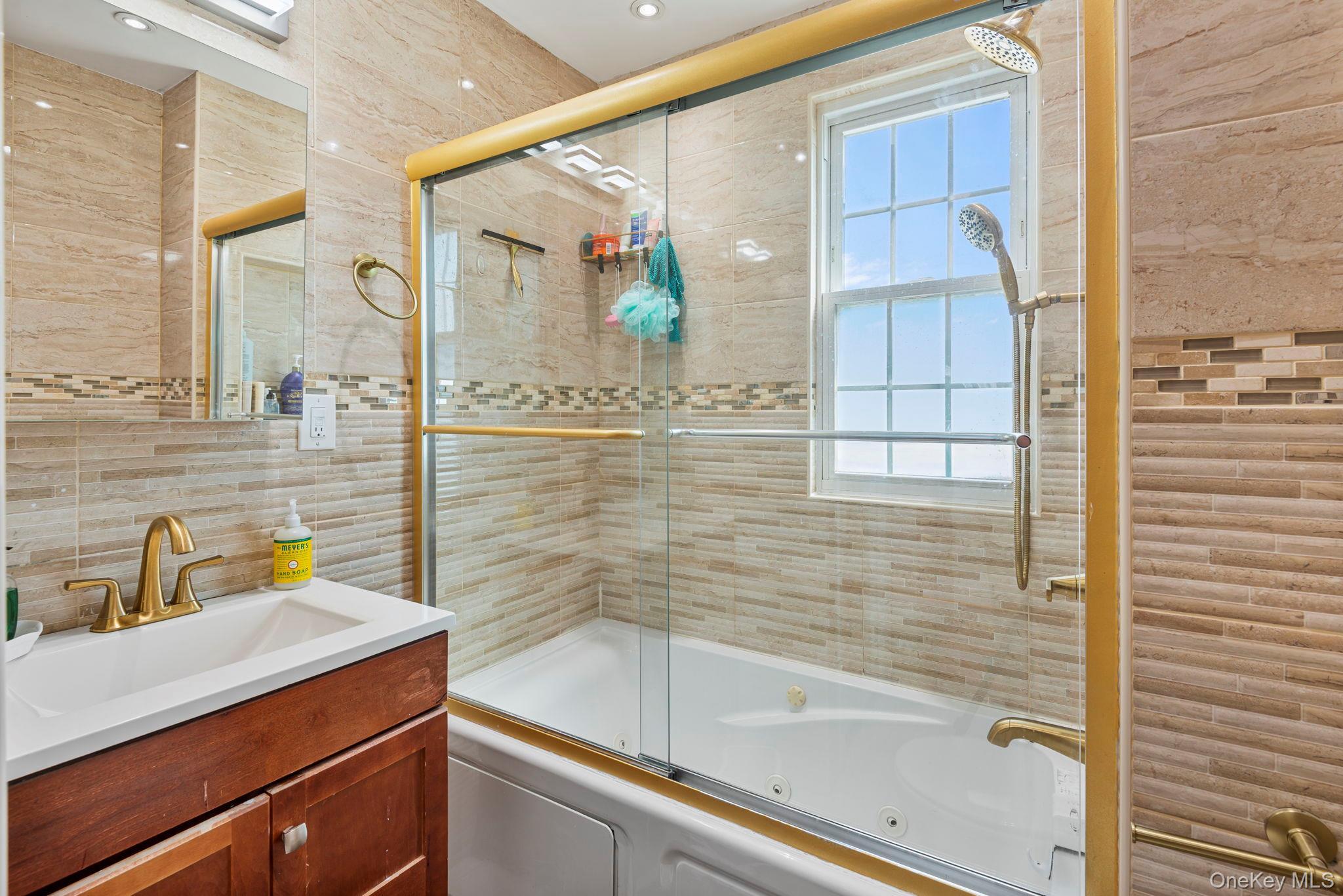 Single Family 7th Avenue Queens, NY 11356, MLS-1046918-14