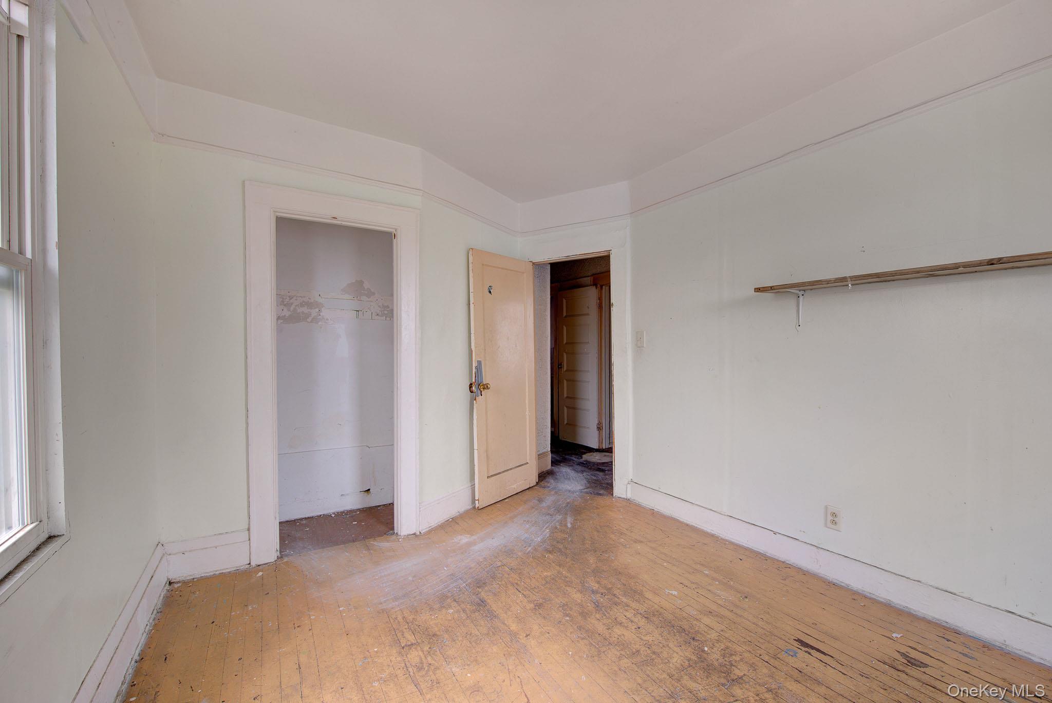 Single Family Far Rockaway Boulevard Queens, NY 11691, MLS-1046919-15