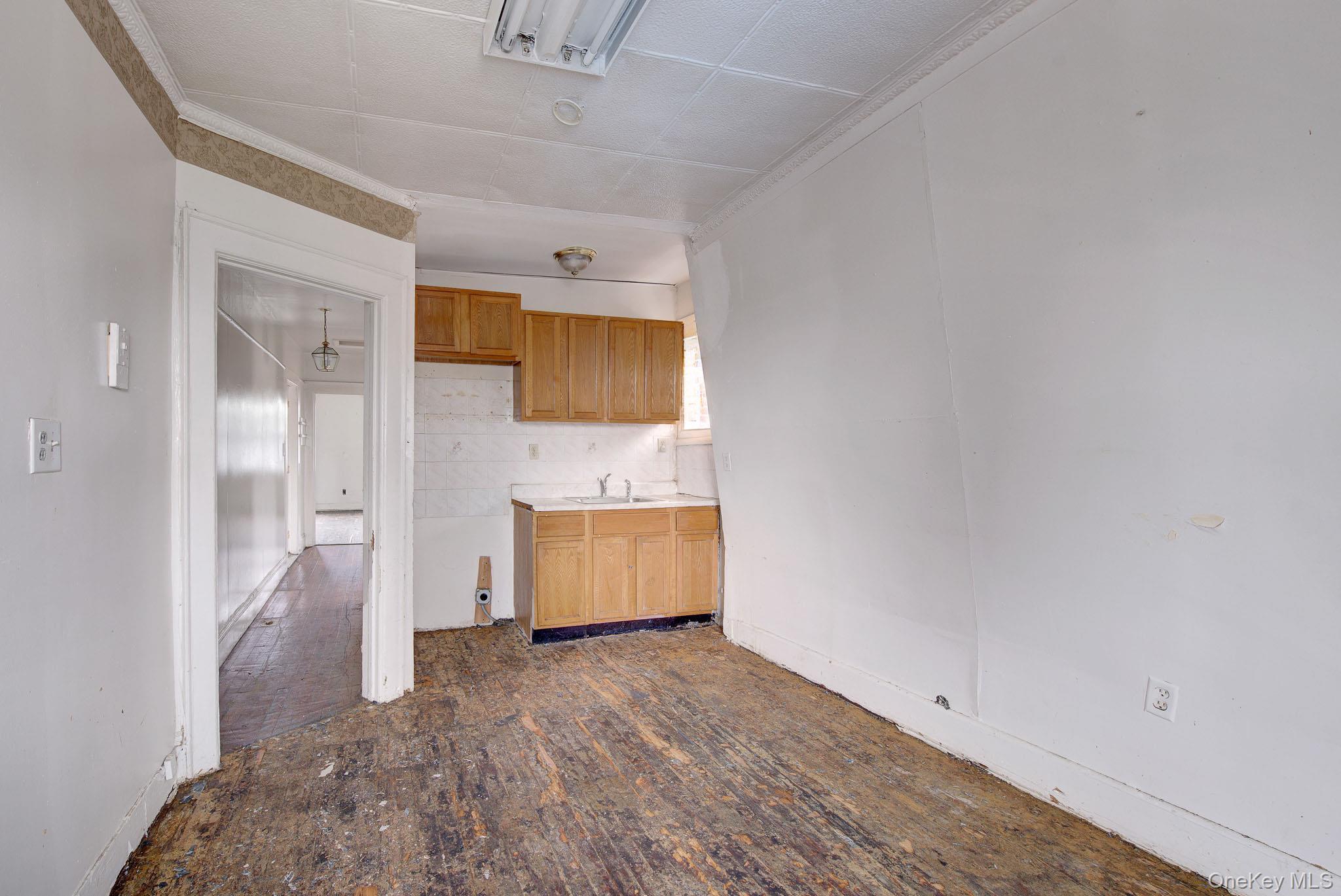 Single Family Far Rockaway Boulevard Queens, NY 11691, MLS-1046919-21