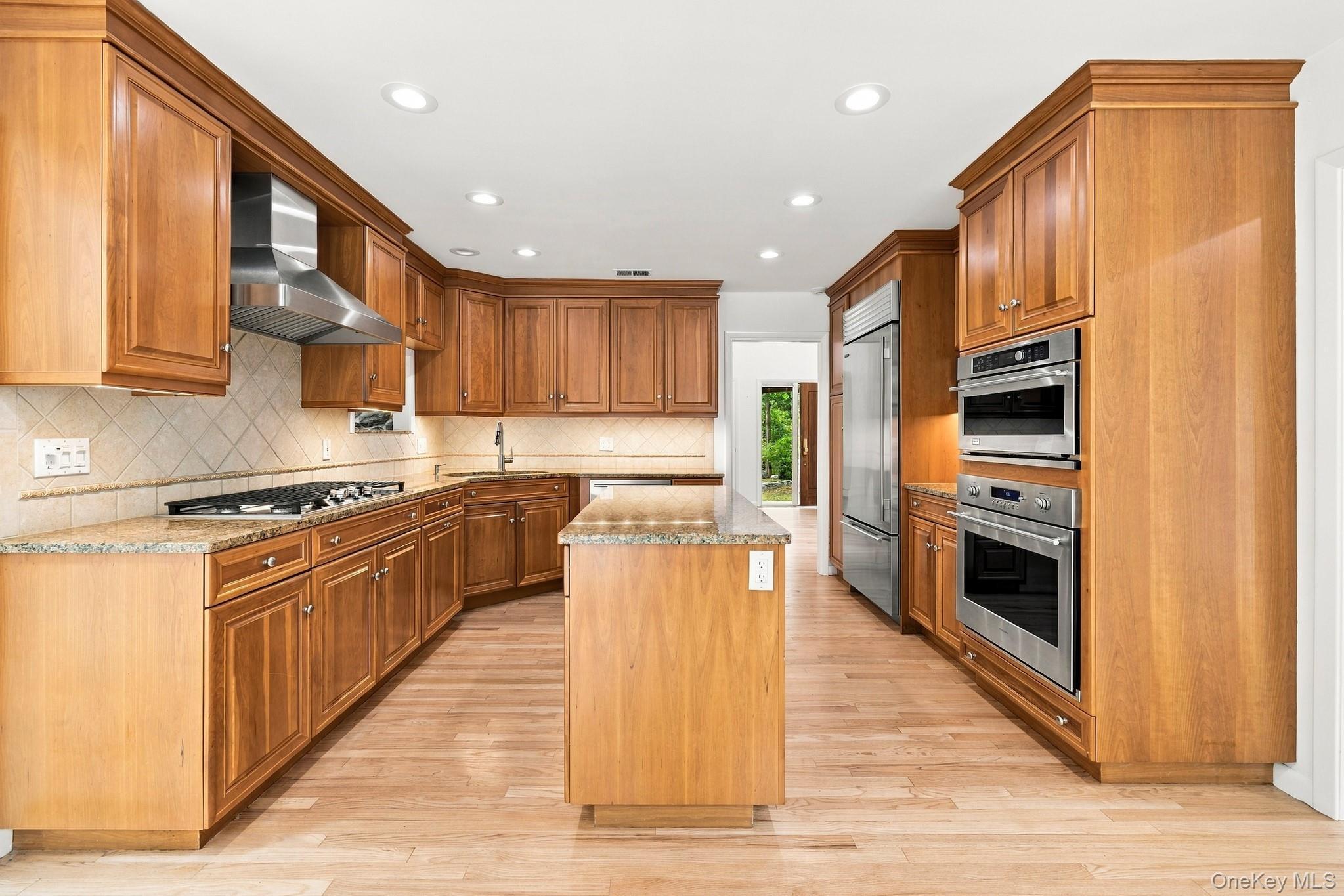 Single Family Pine Brook Road  Westchester County, NY 10506, MLS-1046921-12
