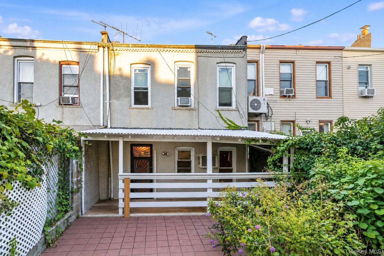 Single Family 60th Street Queens, NY 11385, MLS-1046949-11