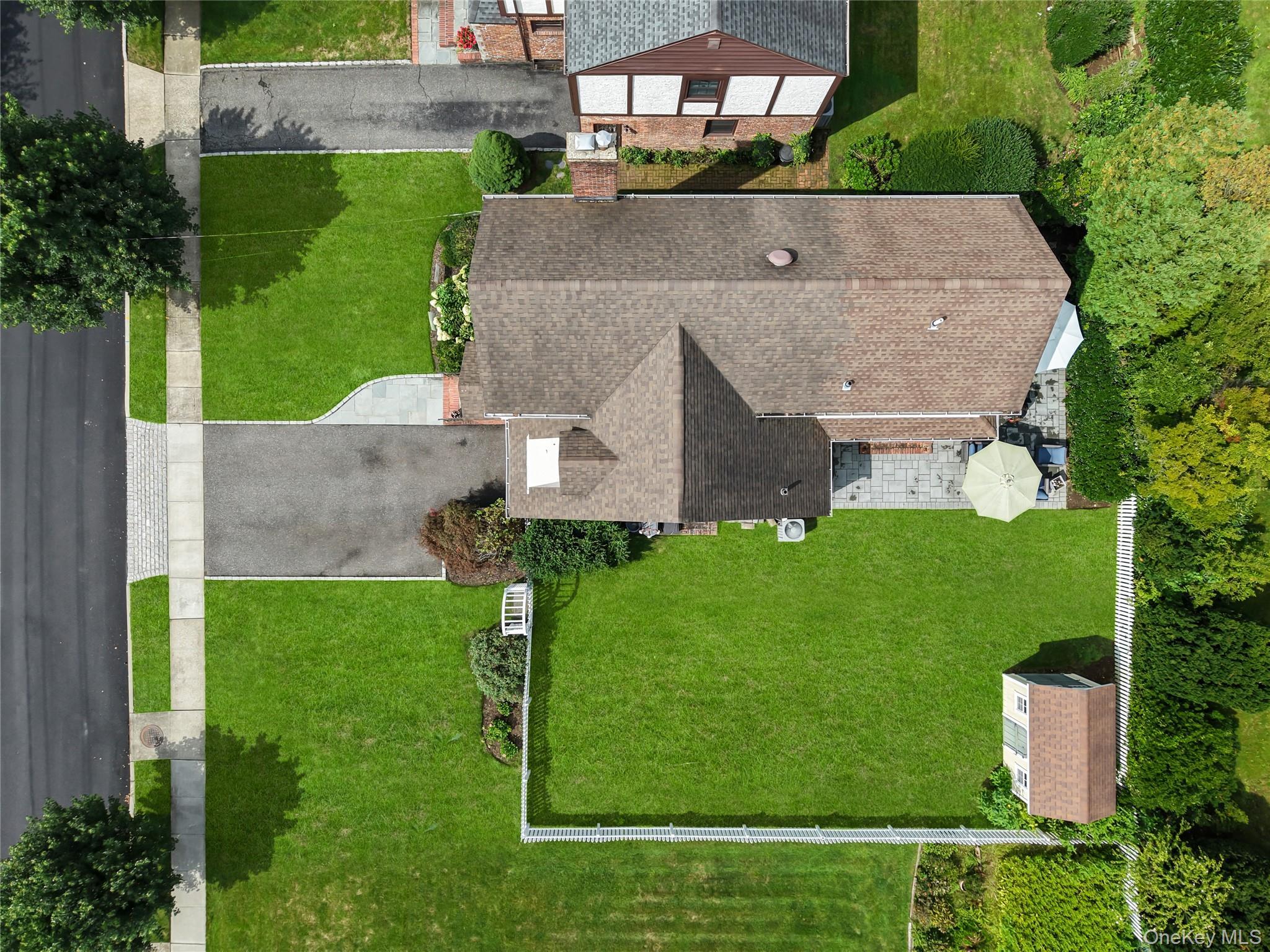 Single Family Ogden Avenue  Nassau County, NY 11596, MLS-1046977-27
