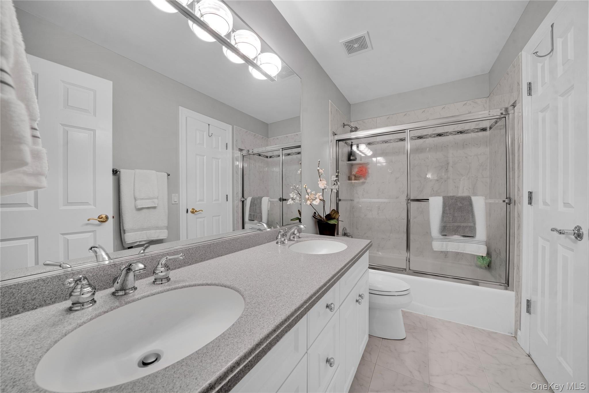 Single Family Croyden Lane Rockland County, NY 10956, MLS-1046991-28