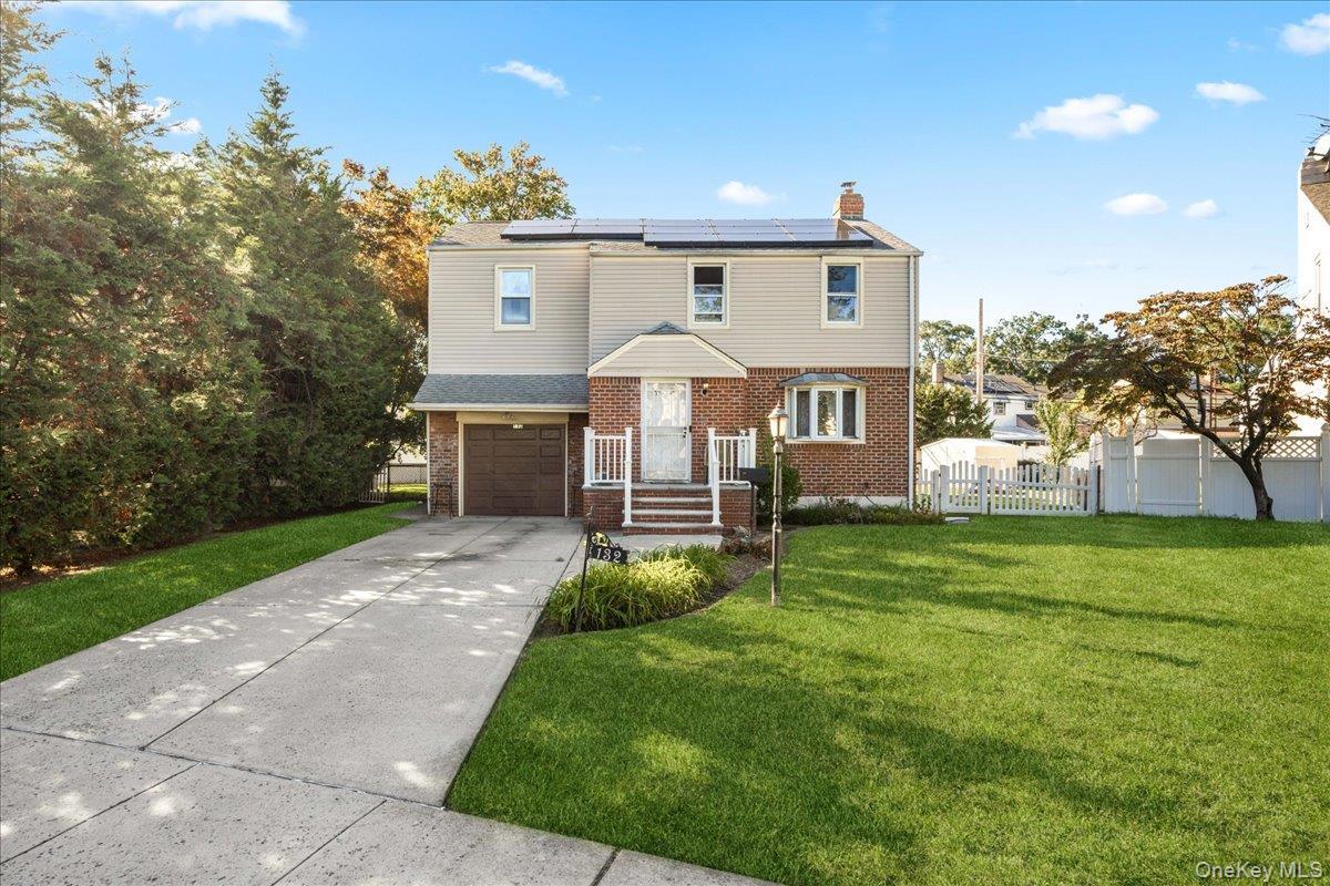 Single Family Nassau Street Nassau County, NY 11003, MLS-1046993-3