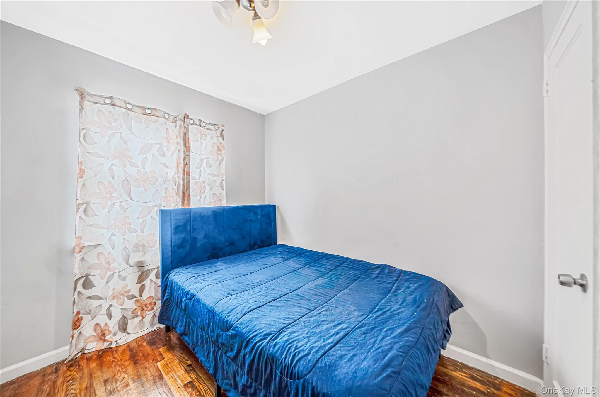 Single Family 141st Avenue Queens, NY 11413, MLS-1047010-13