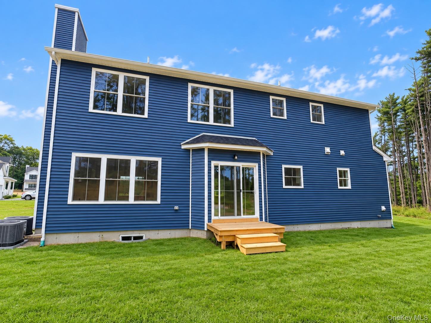 Single Family Fox Run Court Suffolk County, NY 11961, MLS-1047014-6