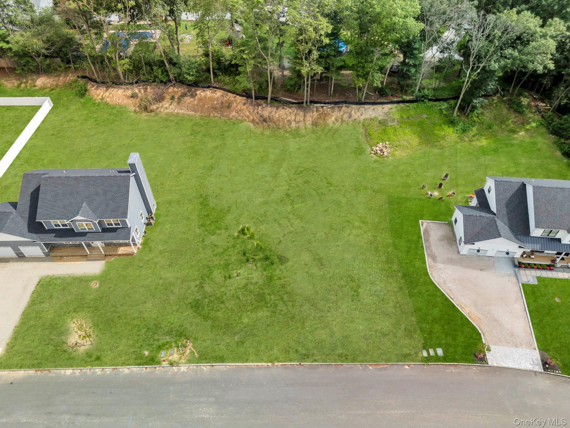 Single Family Fox Run Court Suffolk County, NY 11961, MLS-1047014-9