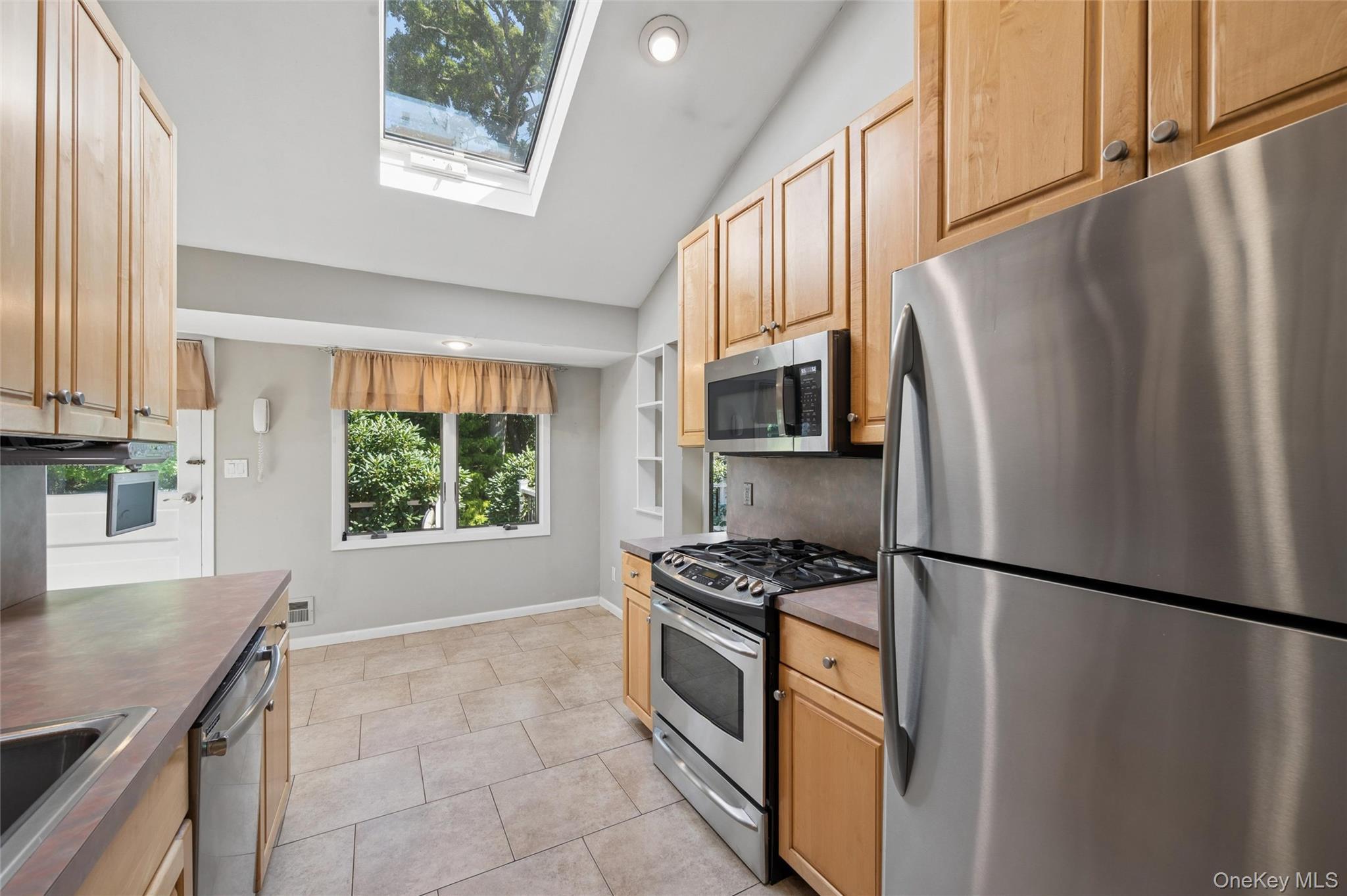 Single Family Kenny Street  Suffolk County, NY 11788, MLS-1047017-12