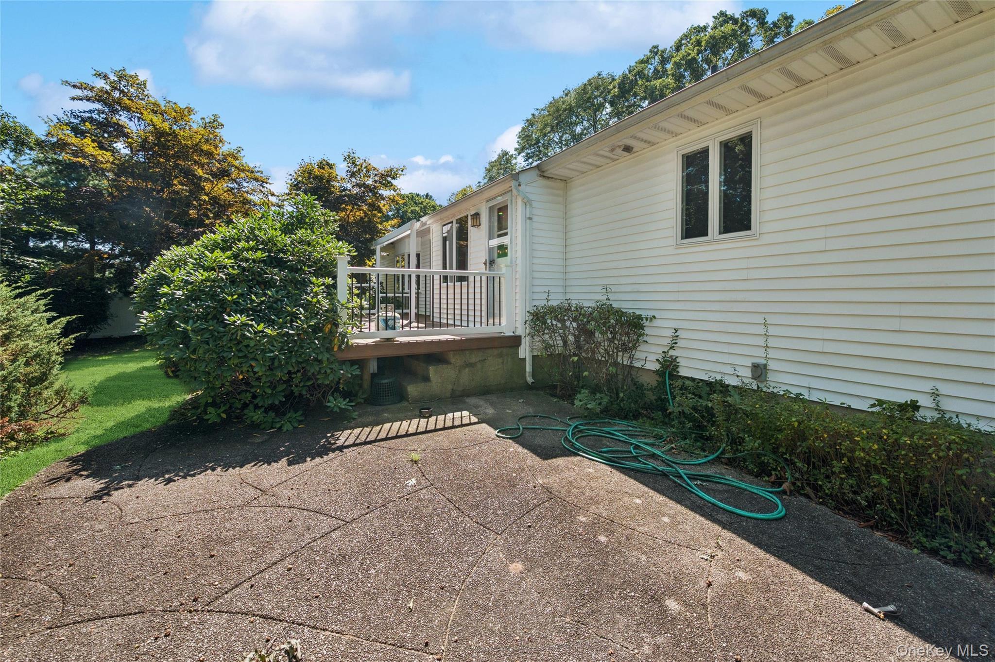 Single Family Kenny Street  Suffolk County, NY 11788, MLS-1047017-27
