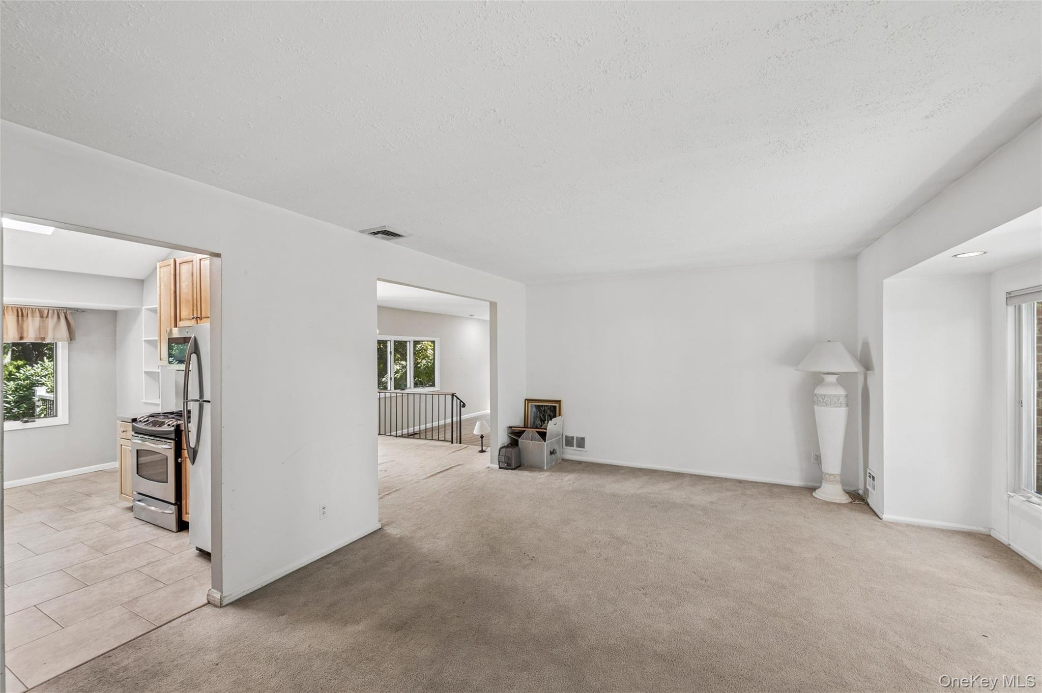 Single Family Kenny Street  Suffolk County, NY 11788, MLS-1047017-3