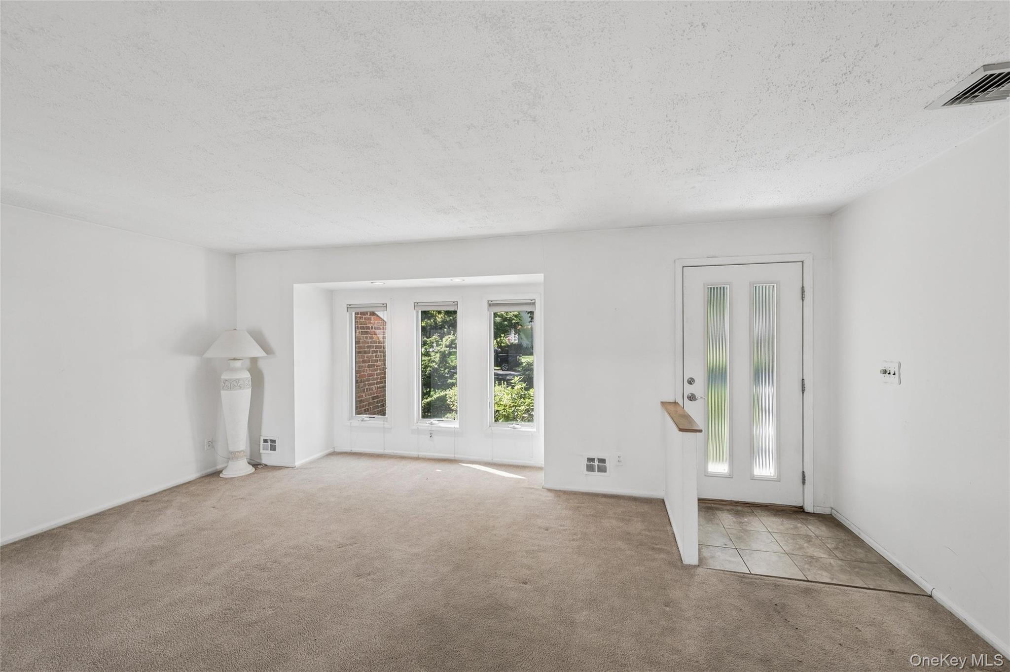 Single Family Kenny Street  Suffolk County, NY 11788, MLS-1047017-5