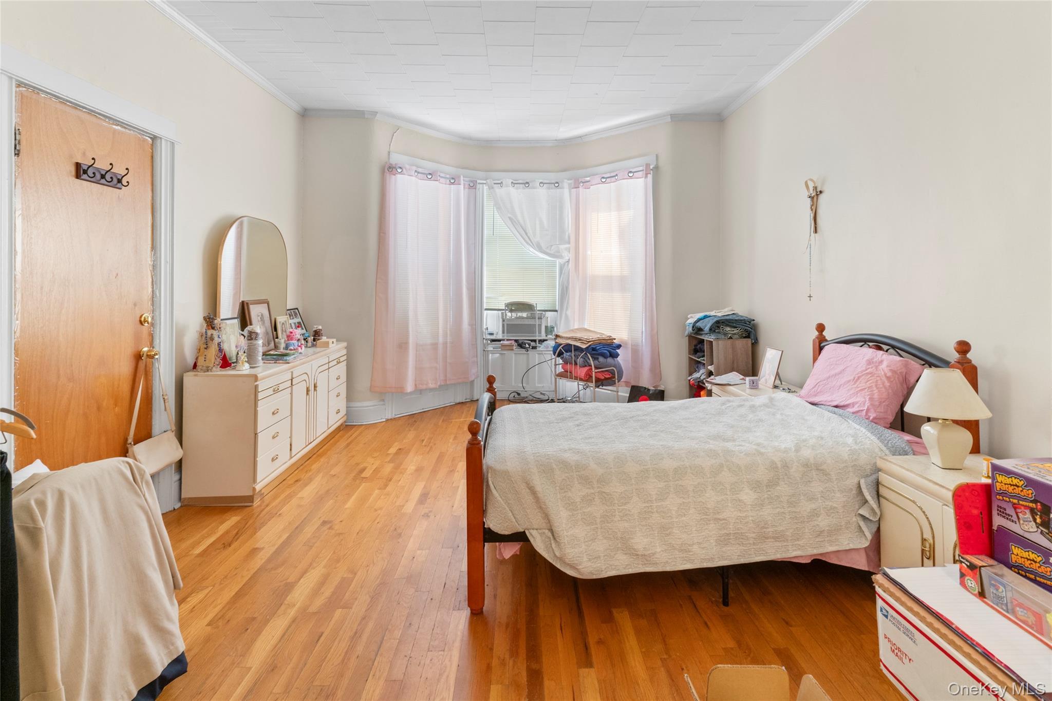 Single Family 64th Street Queens, NY 11385, MLS-1047019-7