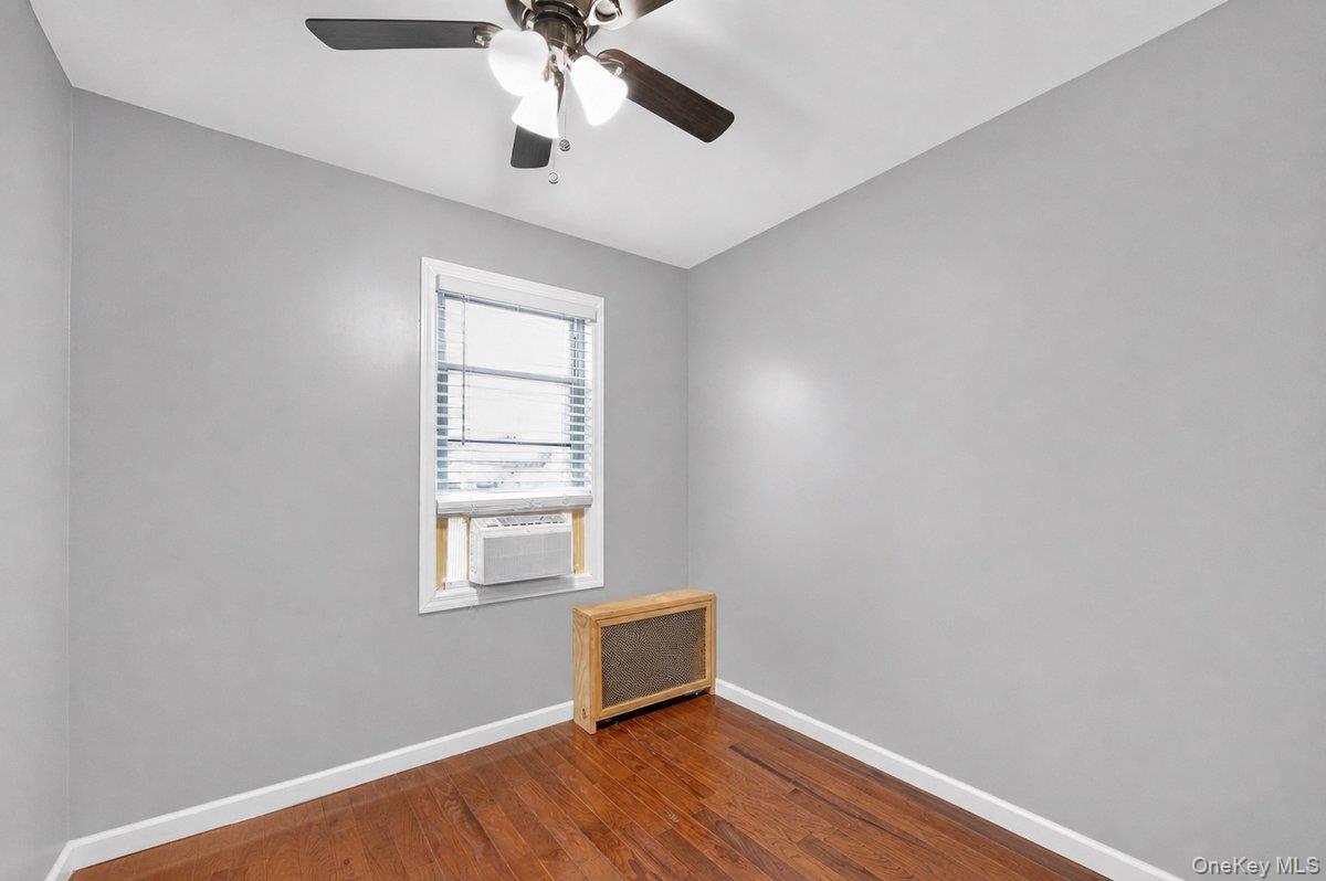 Single Family Cochran Place  Nassau County, NY 11581, MLS-1047021-23