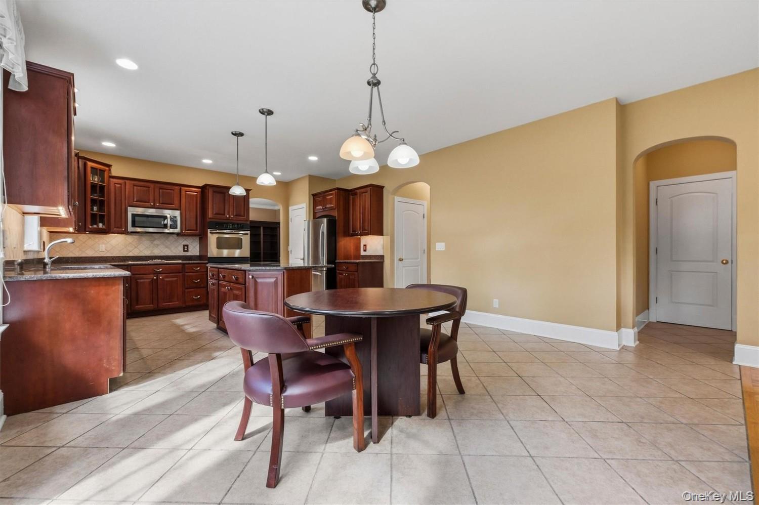 Single Family Arbor Court Dutchess County, NY 12603, MLS-1047033-13