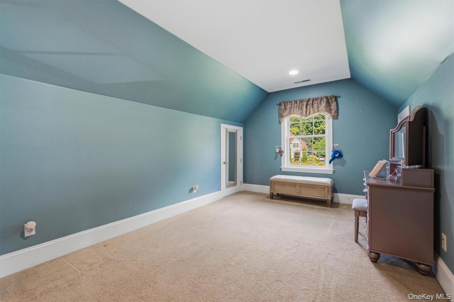 Single Family Arbor Court Dutchess County, NY 12603, MLS-1047033-25