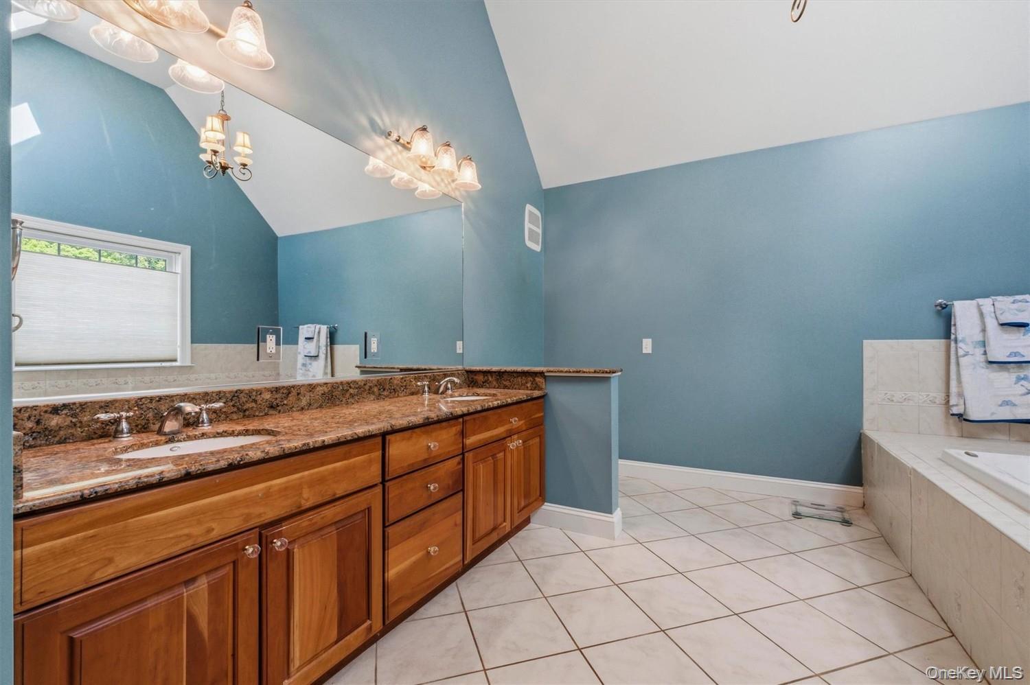 Single Family Arbor Court Dutchess County, NY 12603, MLS-1047033-27