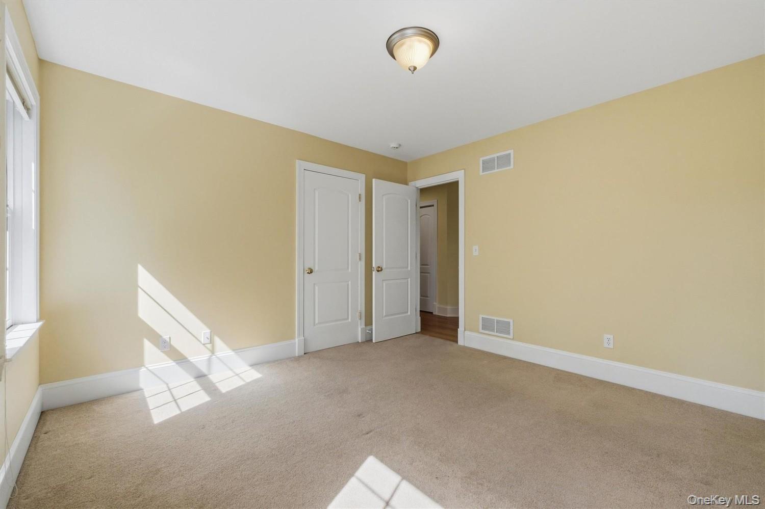 Single Family Arbor Court Dutchess County, NY 12603, MLS-1047033-34