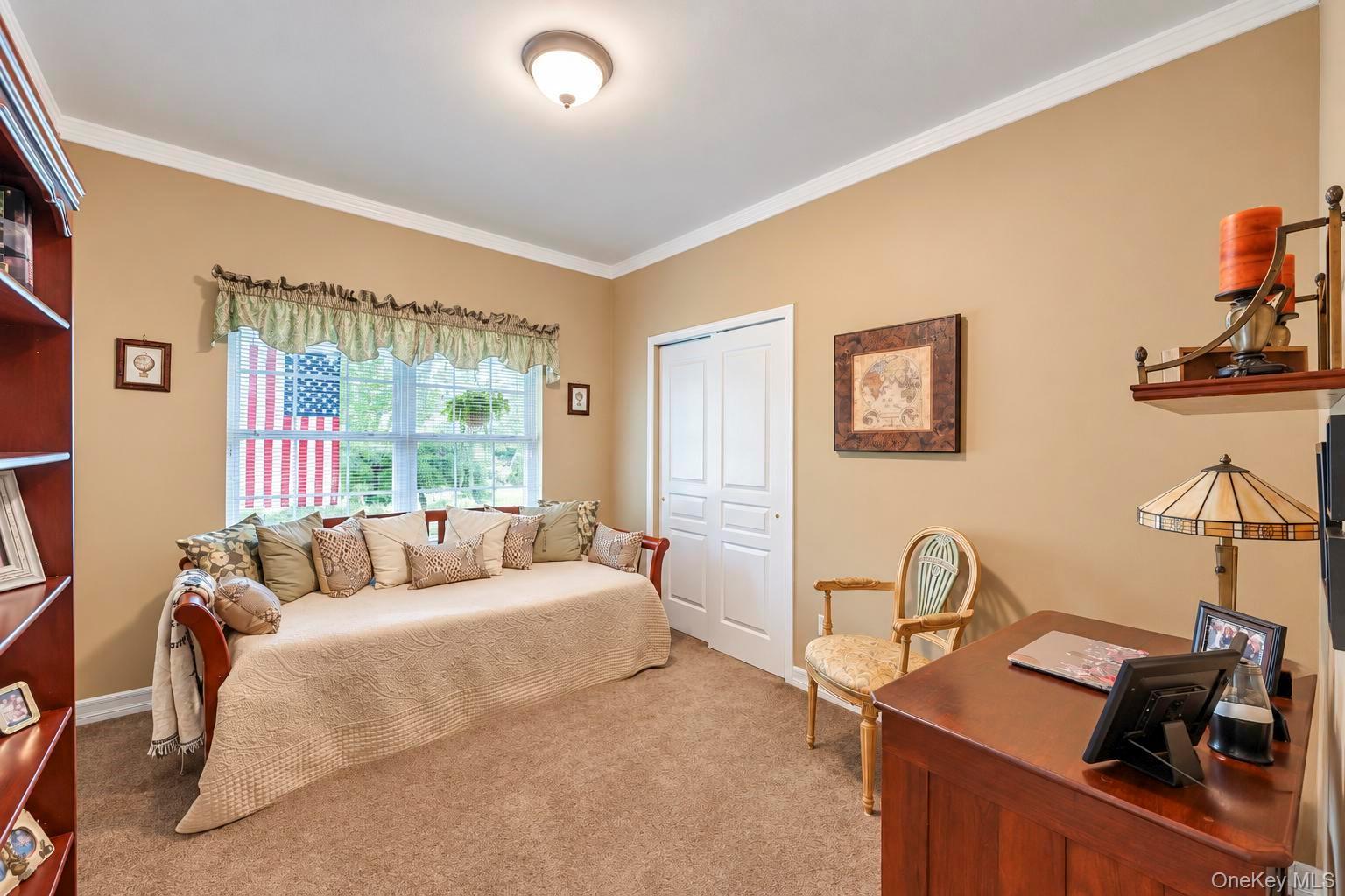 Single Family Wood Hollow Drive  Suffolk County, NY 11977, MLS-1047038-22