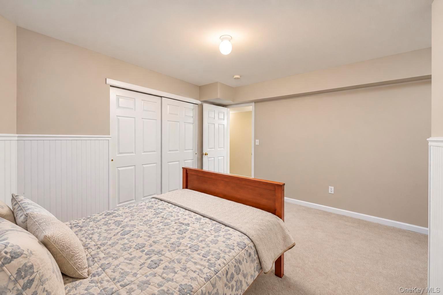 Single Family Wood Hollow Drive  Suffolk County, NY 11977, MLS-1047038-34
