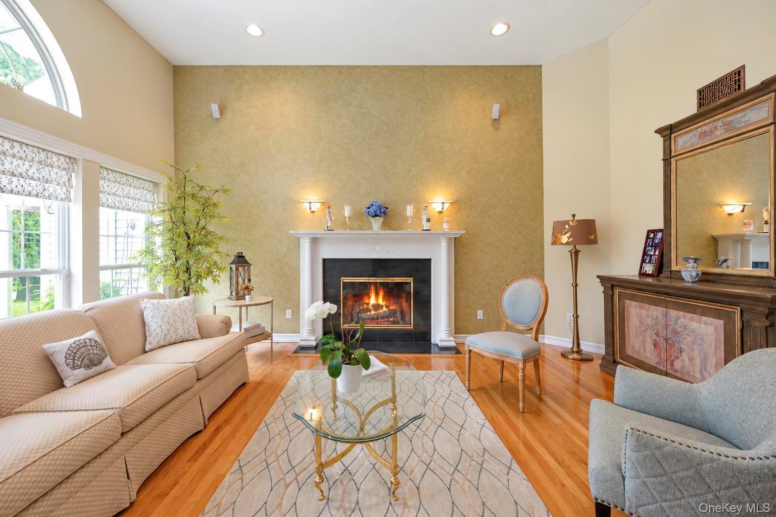 Single Family Wood Hollow Drive  Suffolk County, NY 11977, MLS-1047038-7