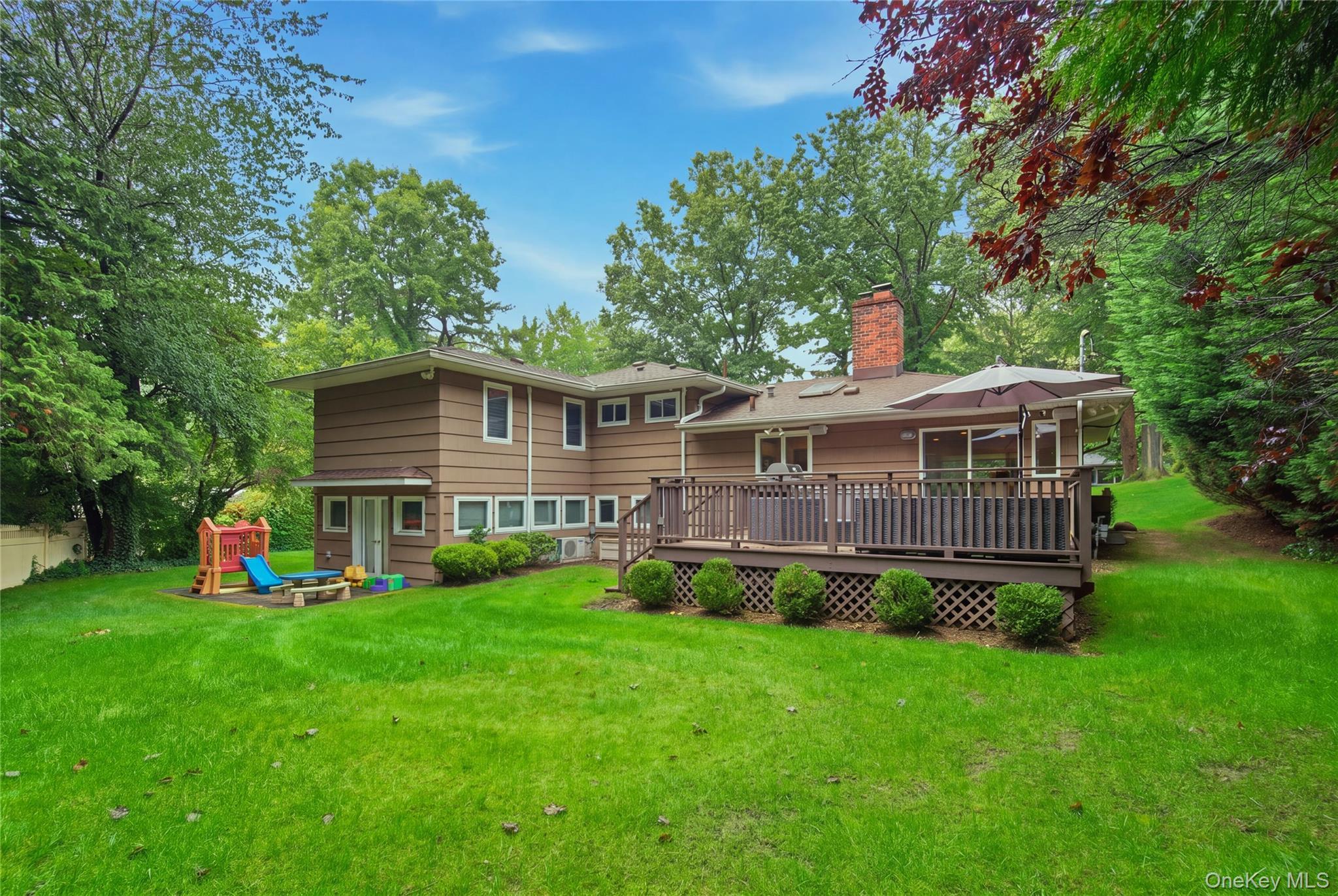 Single Family Sycamore Drive  Nassau County, NY 11576, MLS-1047058-31