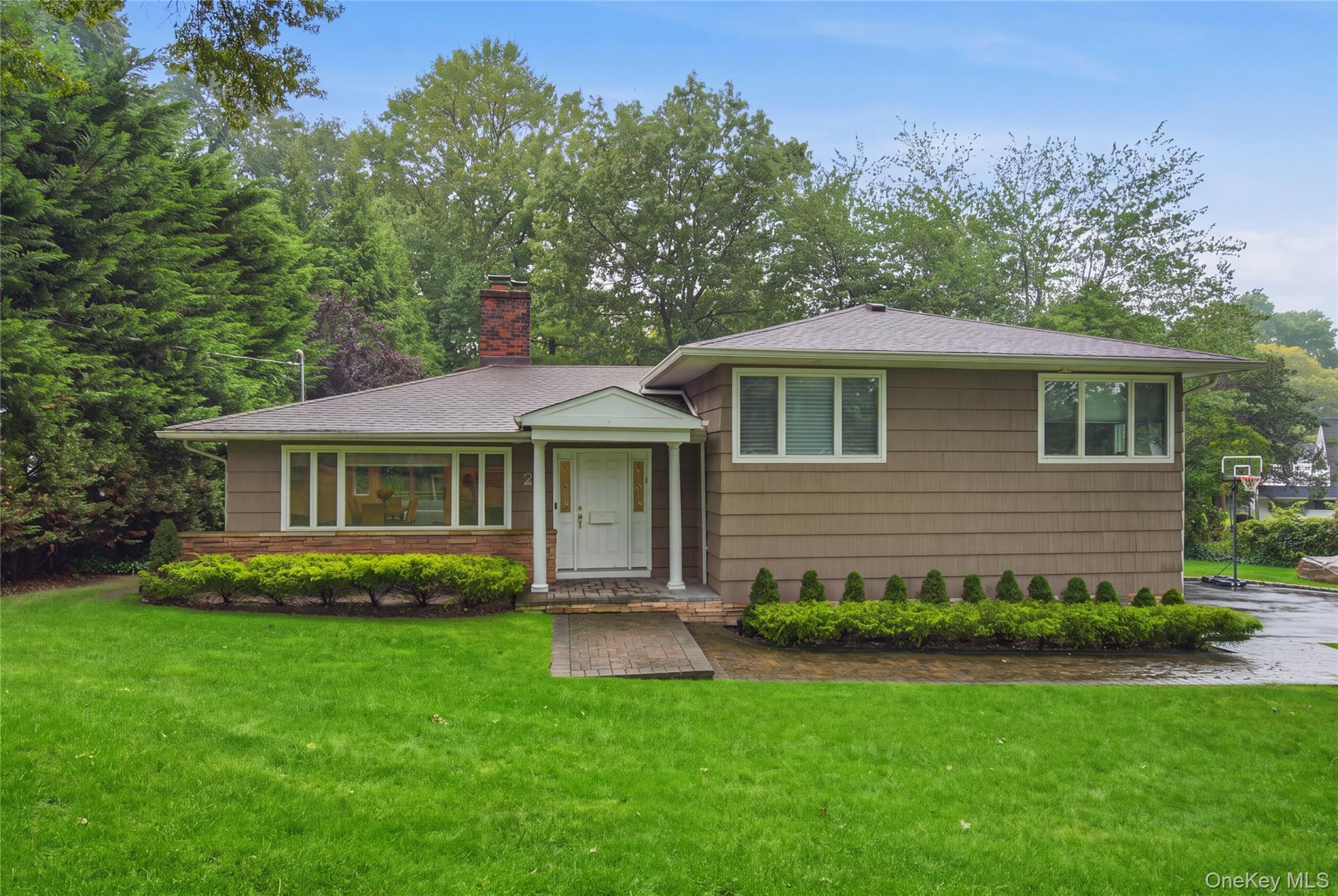 Single Family Sycamore Drive Nassau County, NY 11576, MLS-1047058-4