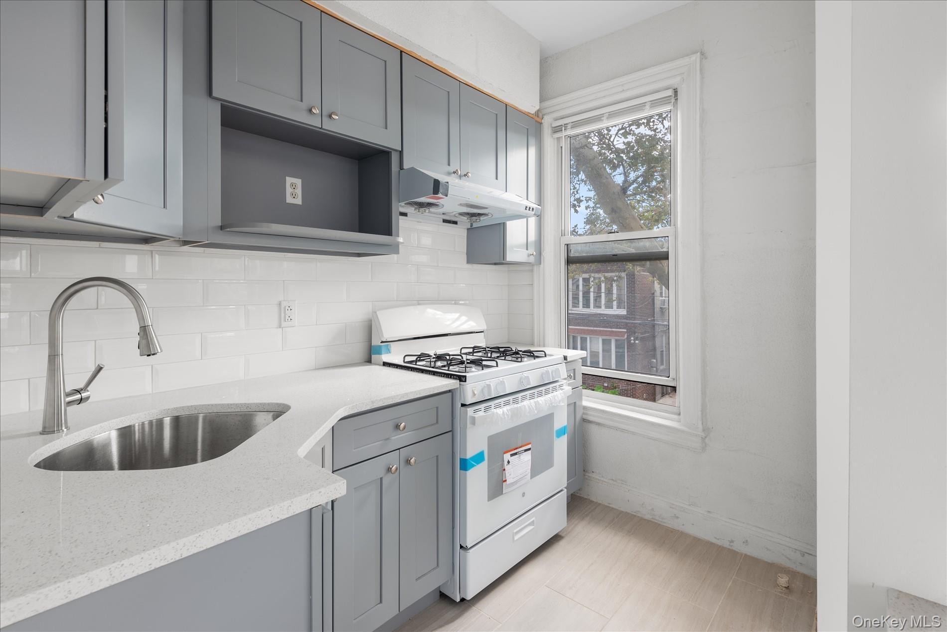 Apartment 81st Avenue Queens, NY 11385, MLS-1047068-5