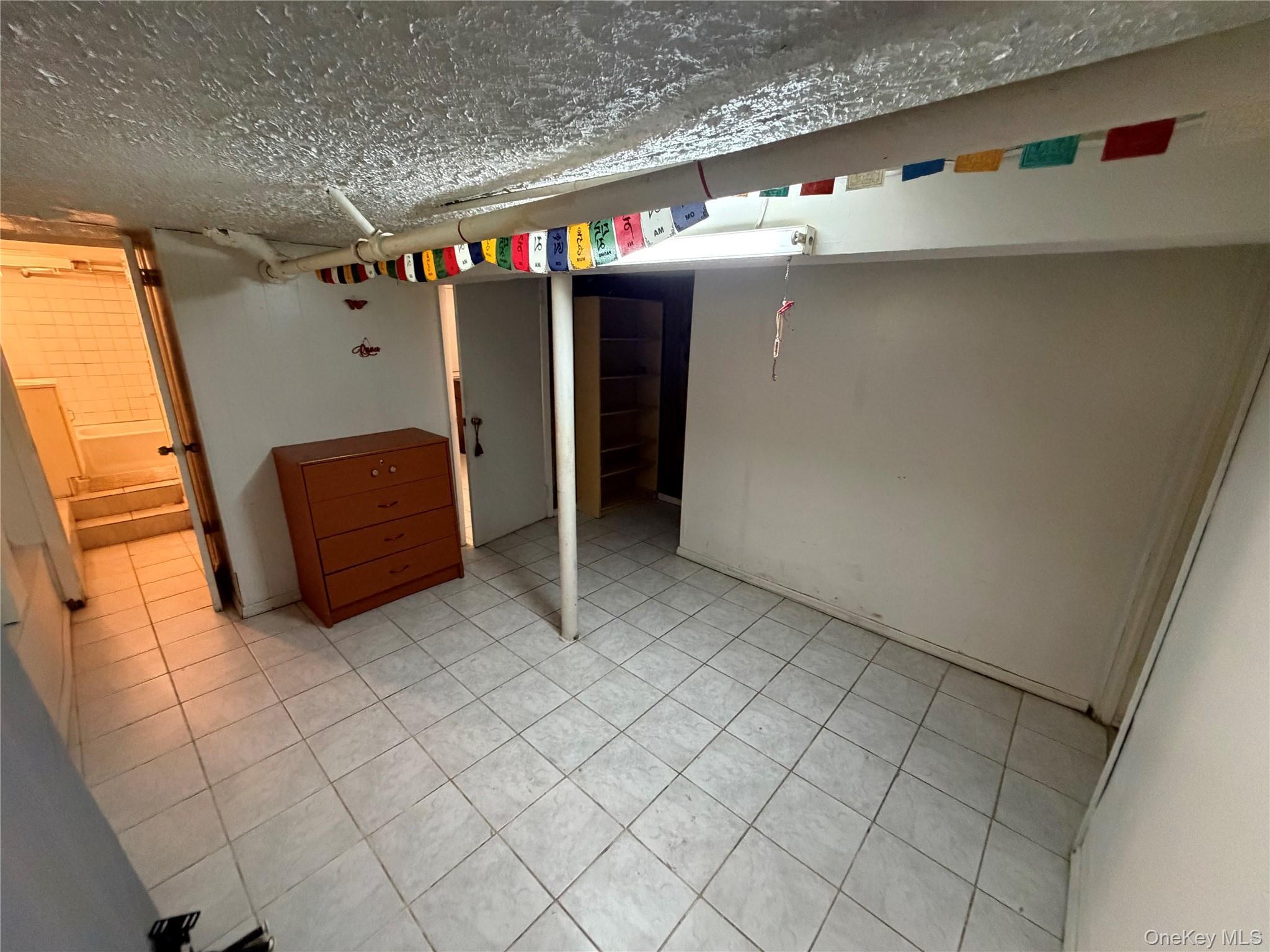 Single Family 59th Street Queens, NY 11377, MLS-1047084-32