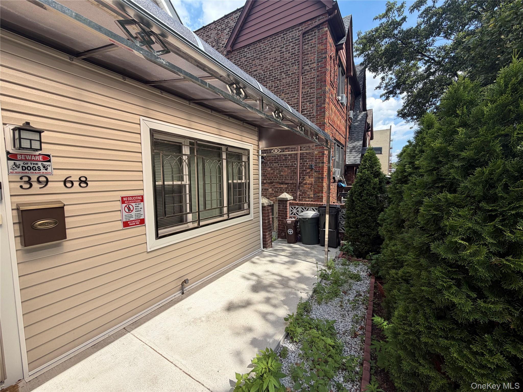 Single Family 59th Street Queens, NY 11377, MLS-1047084-4