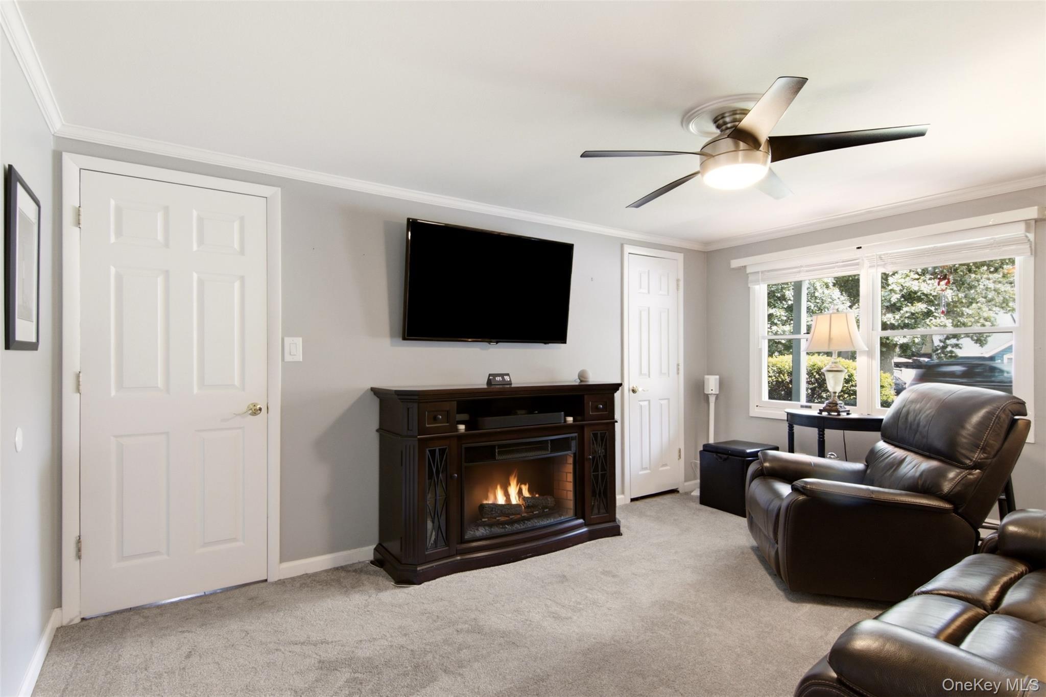 Single Family Holbrook Avenue  Suffolk County, NY 11779, MLS-1047093-23