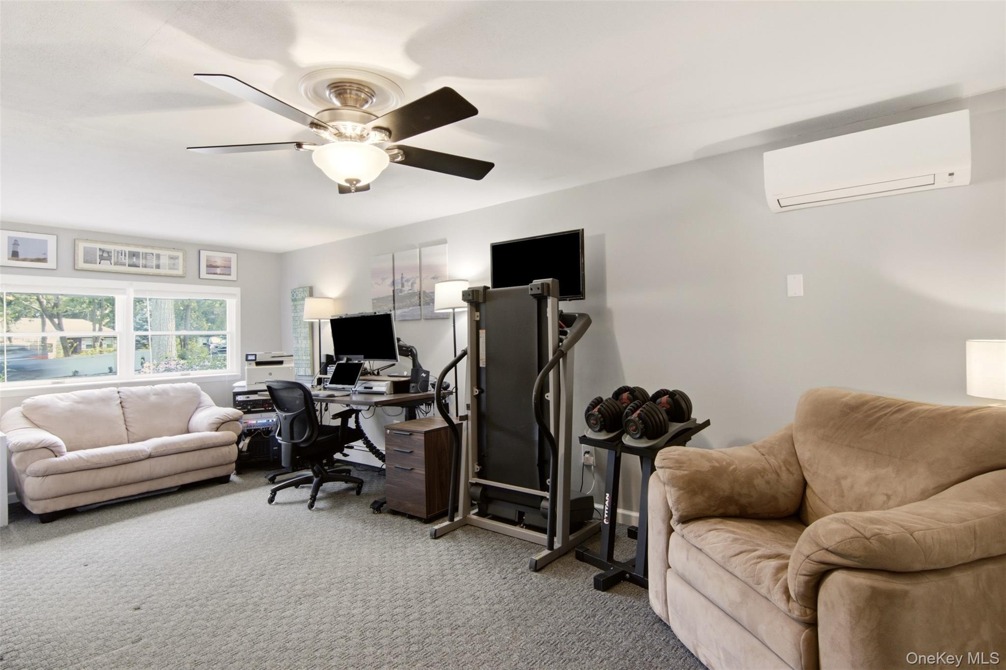 Single Family Holbrook Avenue  Suffolk County, NY 11779, MLS-1047093-25
