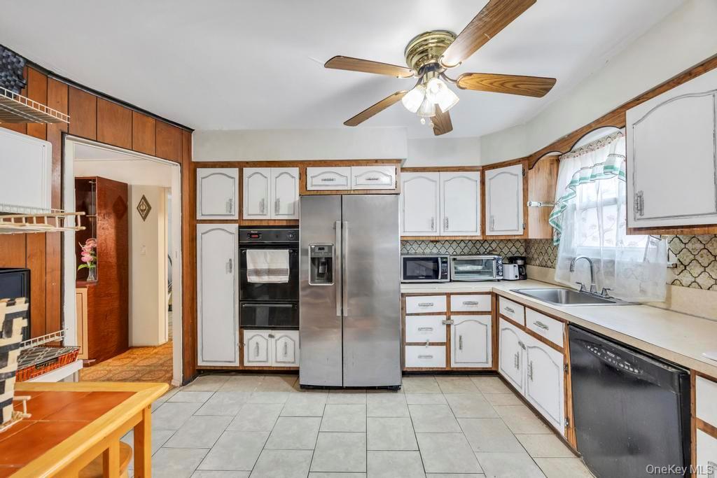 Single Family 149th Road Queens, NY 11422, MLS-1047133-10