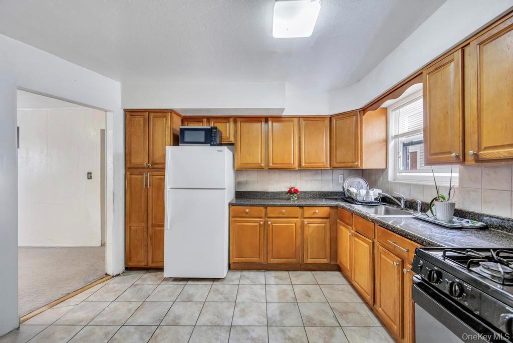 Single Family 149th Road Queens, NY 11422, MLS-1047133-33