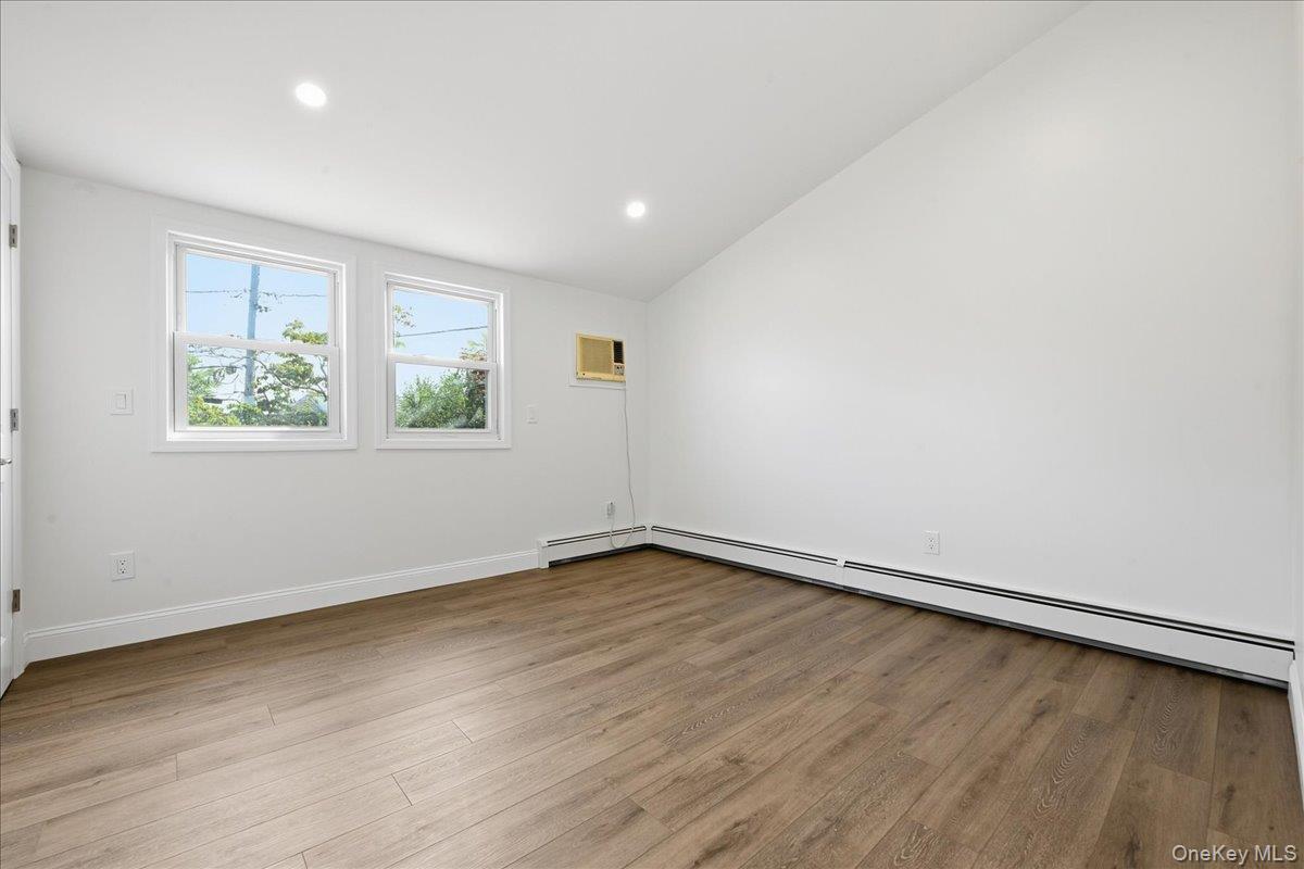 Single Family Stonecutter Road  Nassau County, NY 11756, MLS-1047134-10