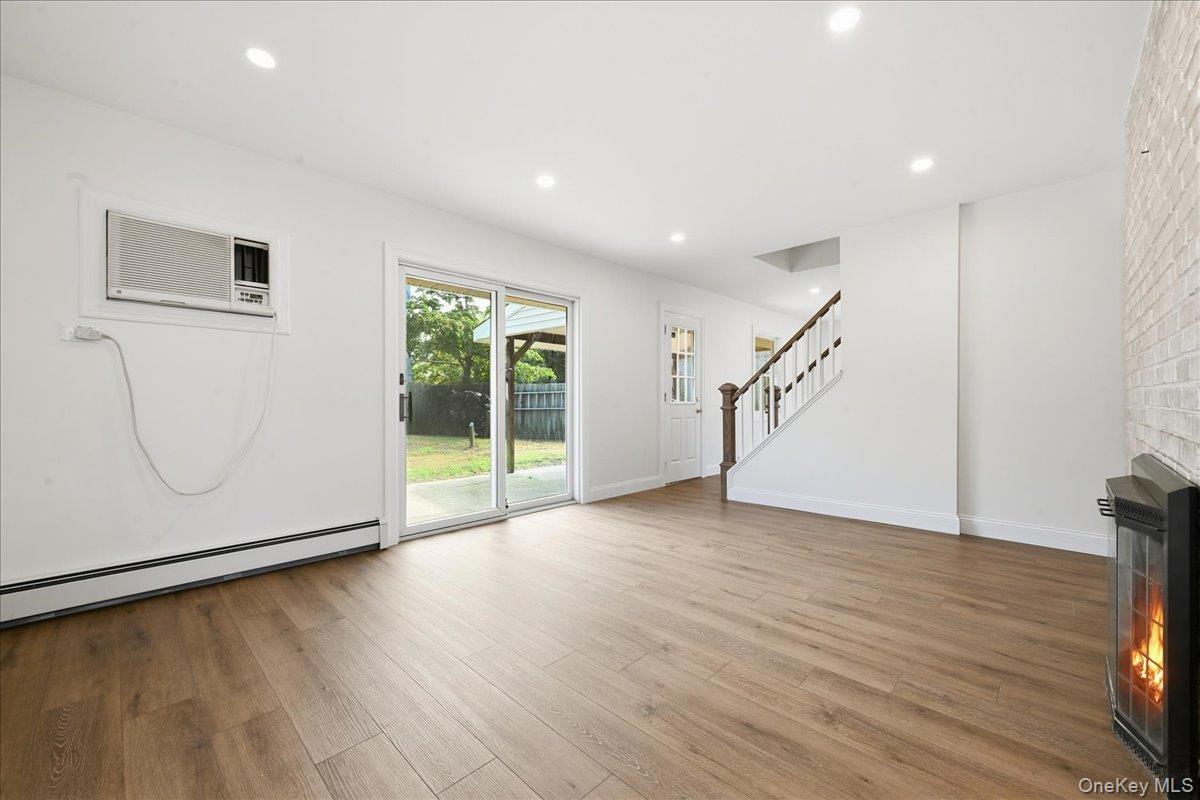 Single Family Stonecutter Road  Nassau County, NY 11756, MLS-1047134-5