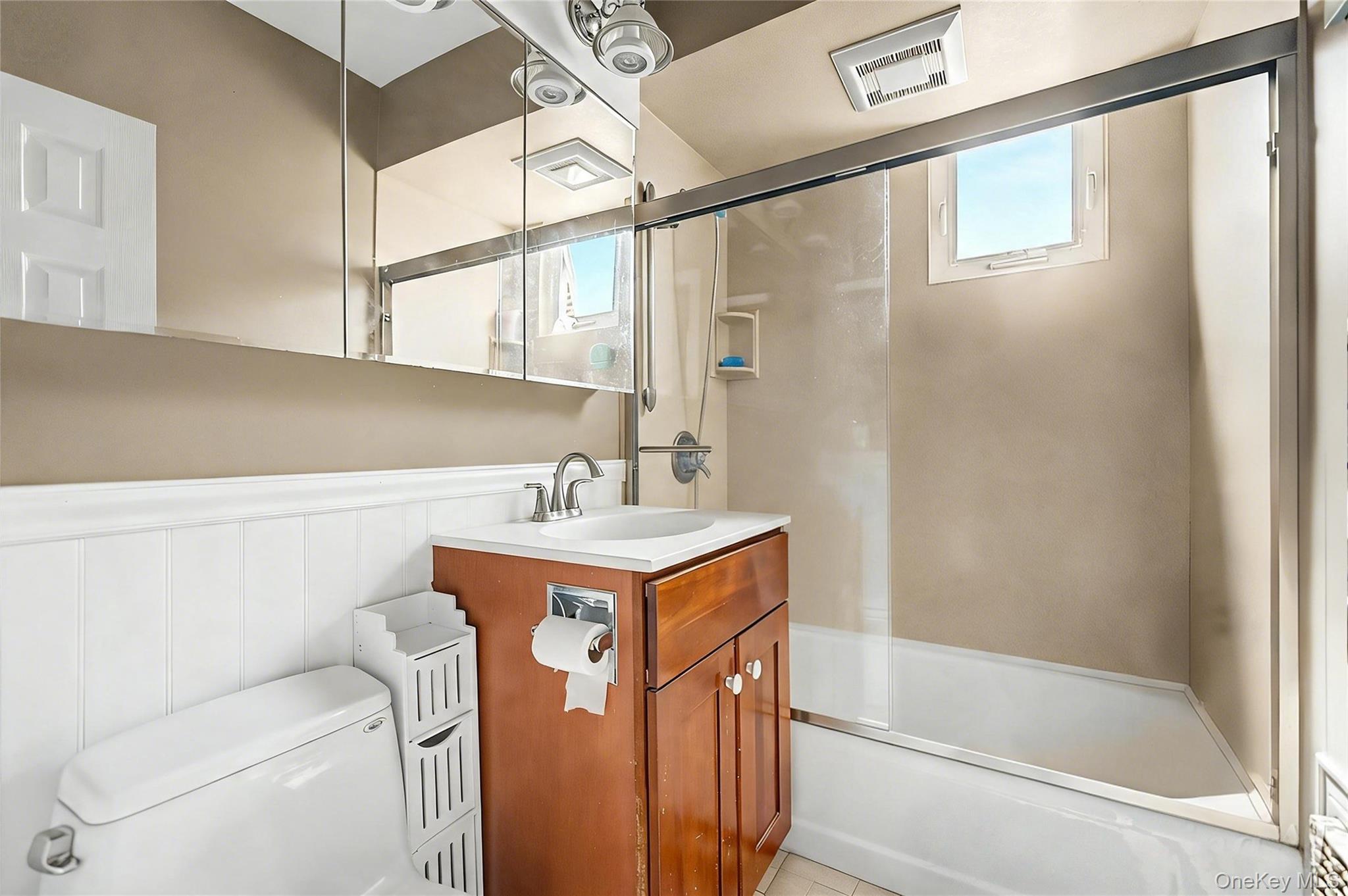 Single Family 61st Street  Queens, NY 11378, MLS-1047143-18