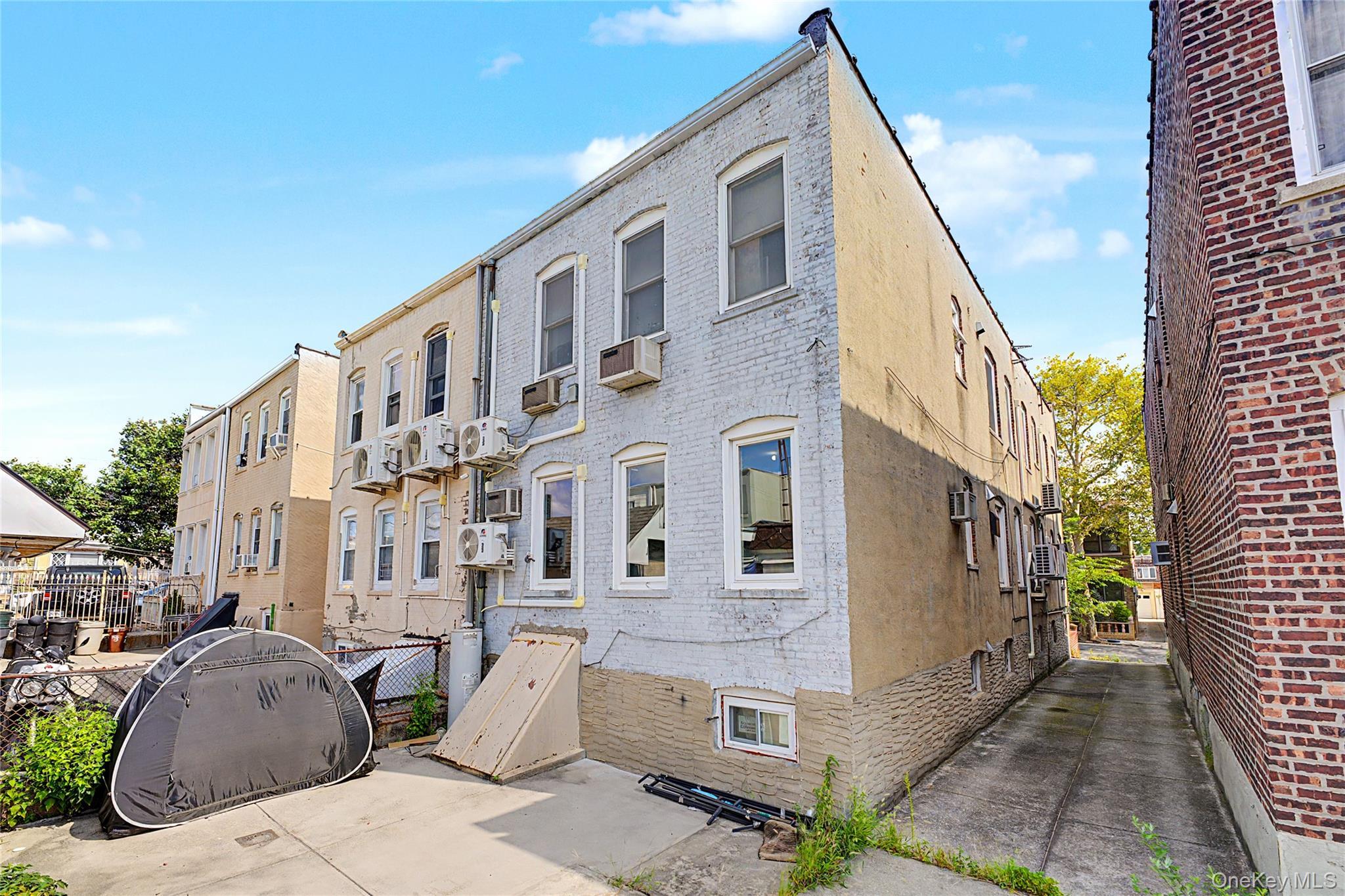 Single Family 61st Street  Queens, NY 11378, MLS-1047143-27