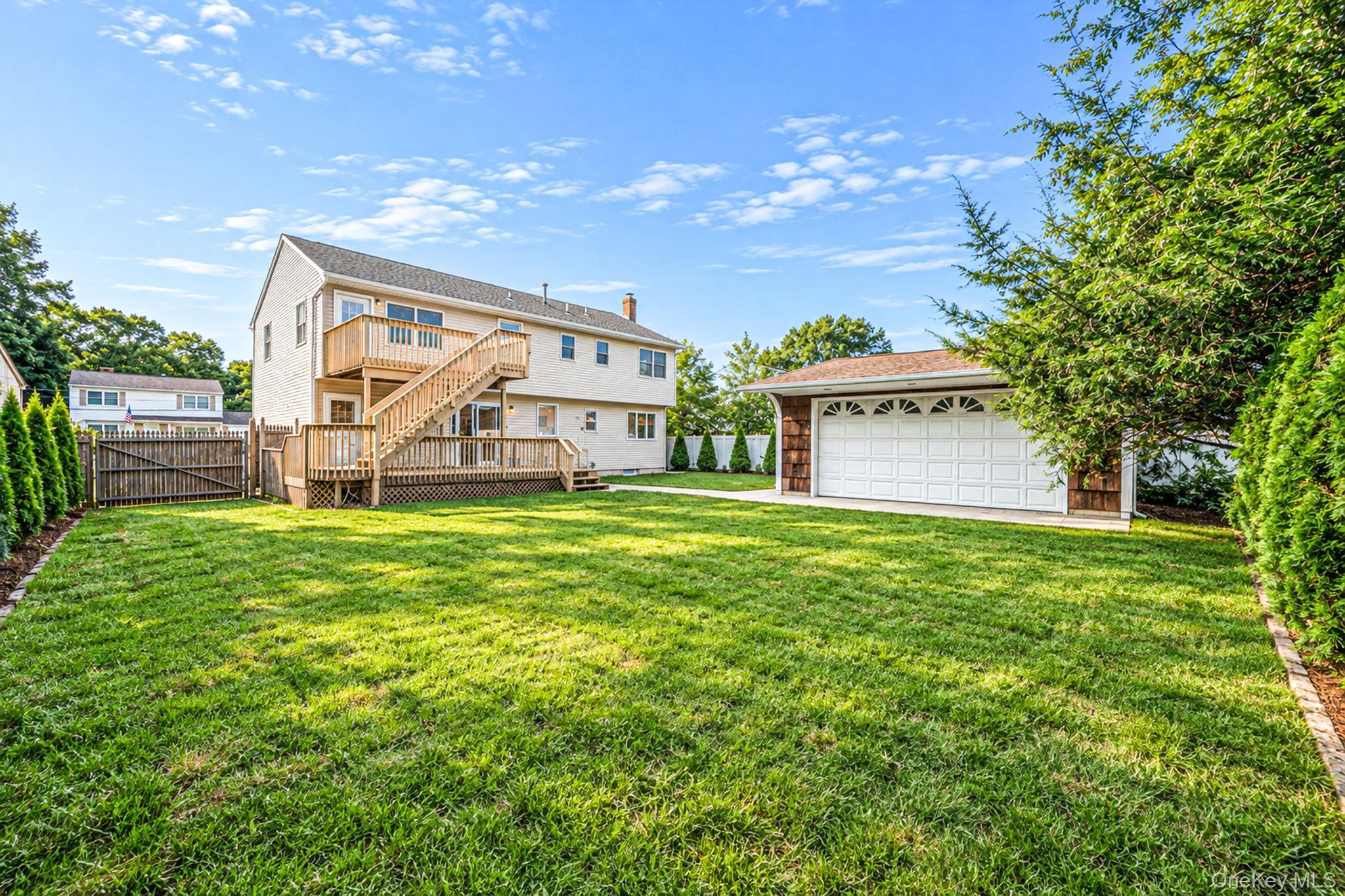 Single Family Colony Road  Suffolk County, NY 11776, MLS-1047156-5