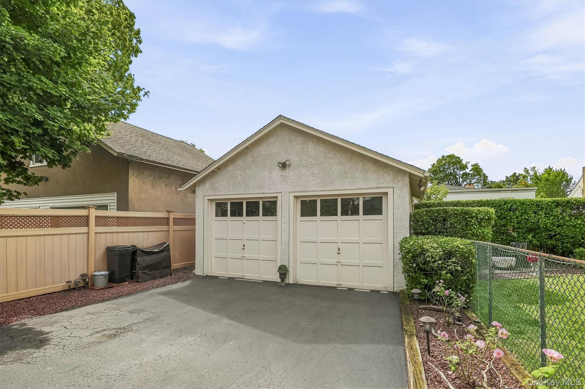 Single Family E Maple Avenue Rockland County, NY 10901, MLS-1047168-48