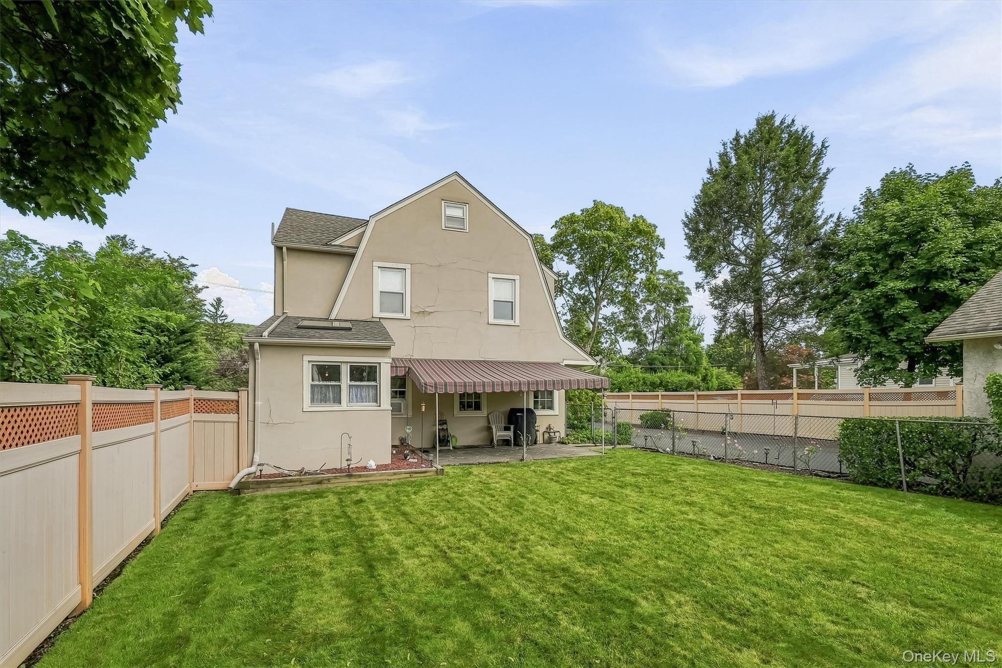 Single Family E Maple Avenue Rockland County, NY 10901, MLS-1047168-8