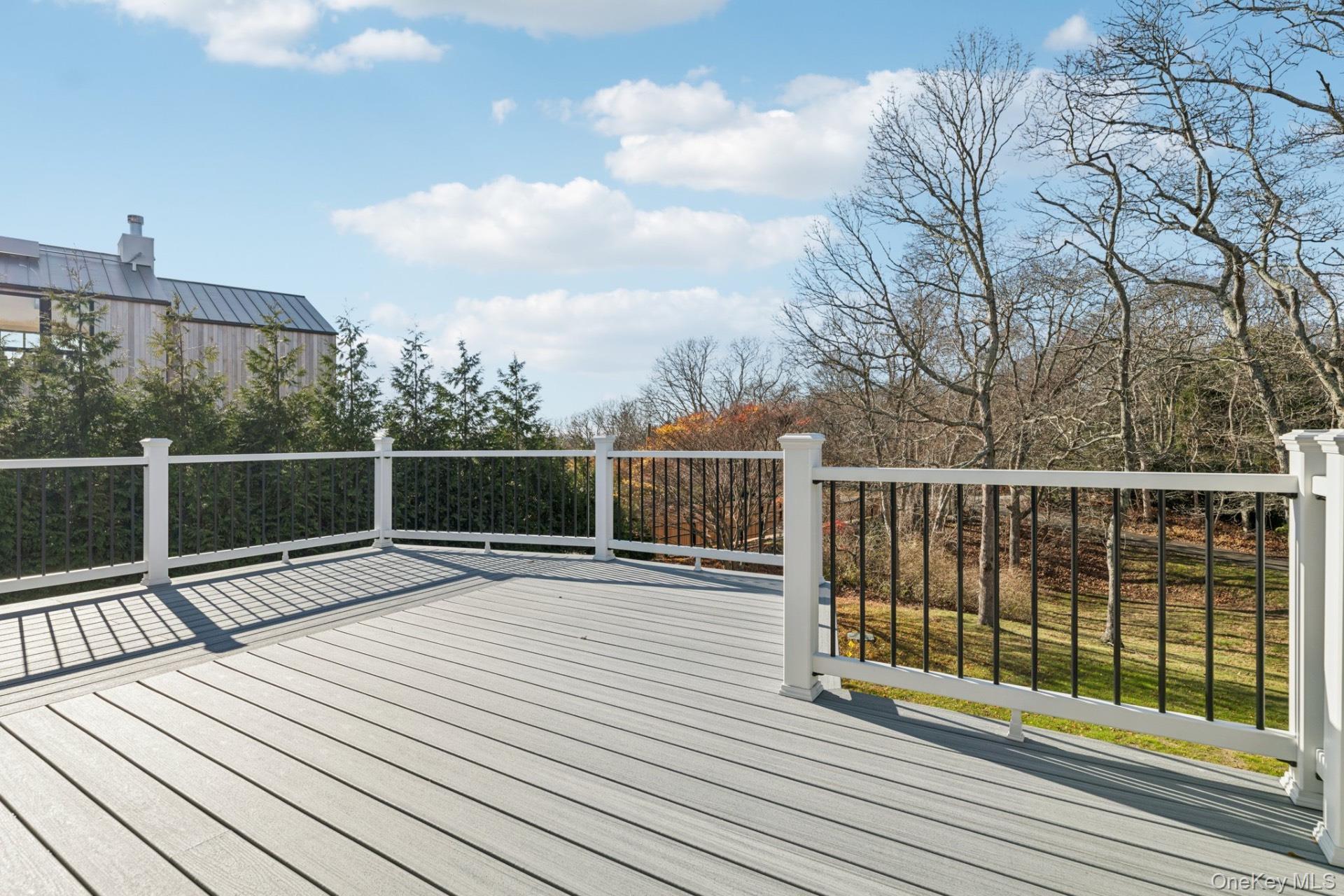 Single Family Tara Road  Suffolk County, NY 11954, MLS-1047183-7