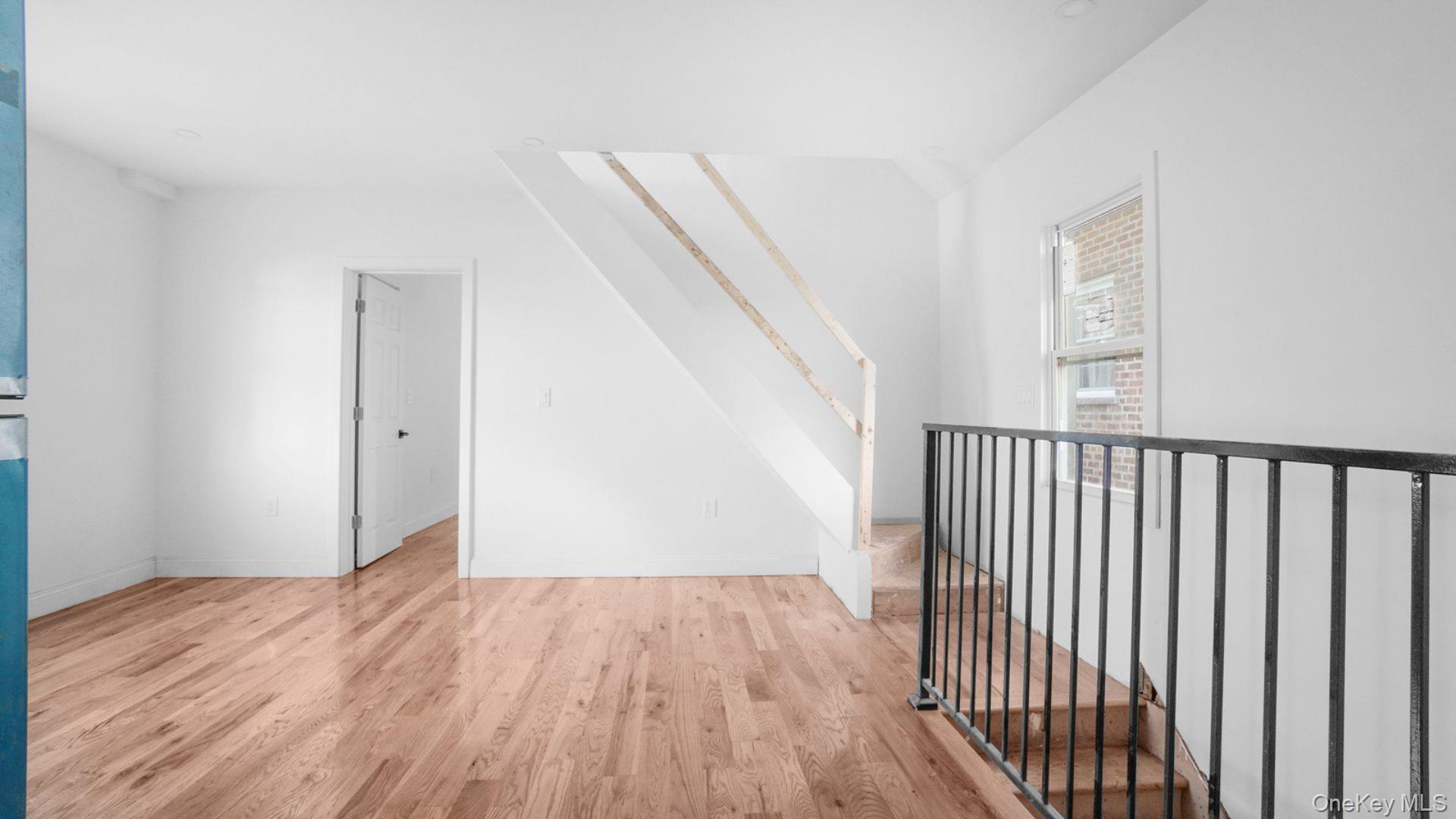 Single Family E 211th Street Bronx, NY 10469, MLS-1047191-13